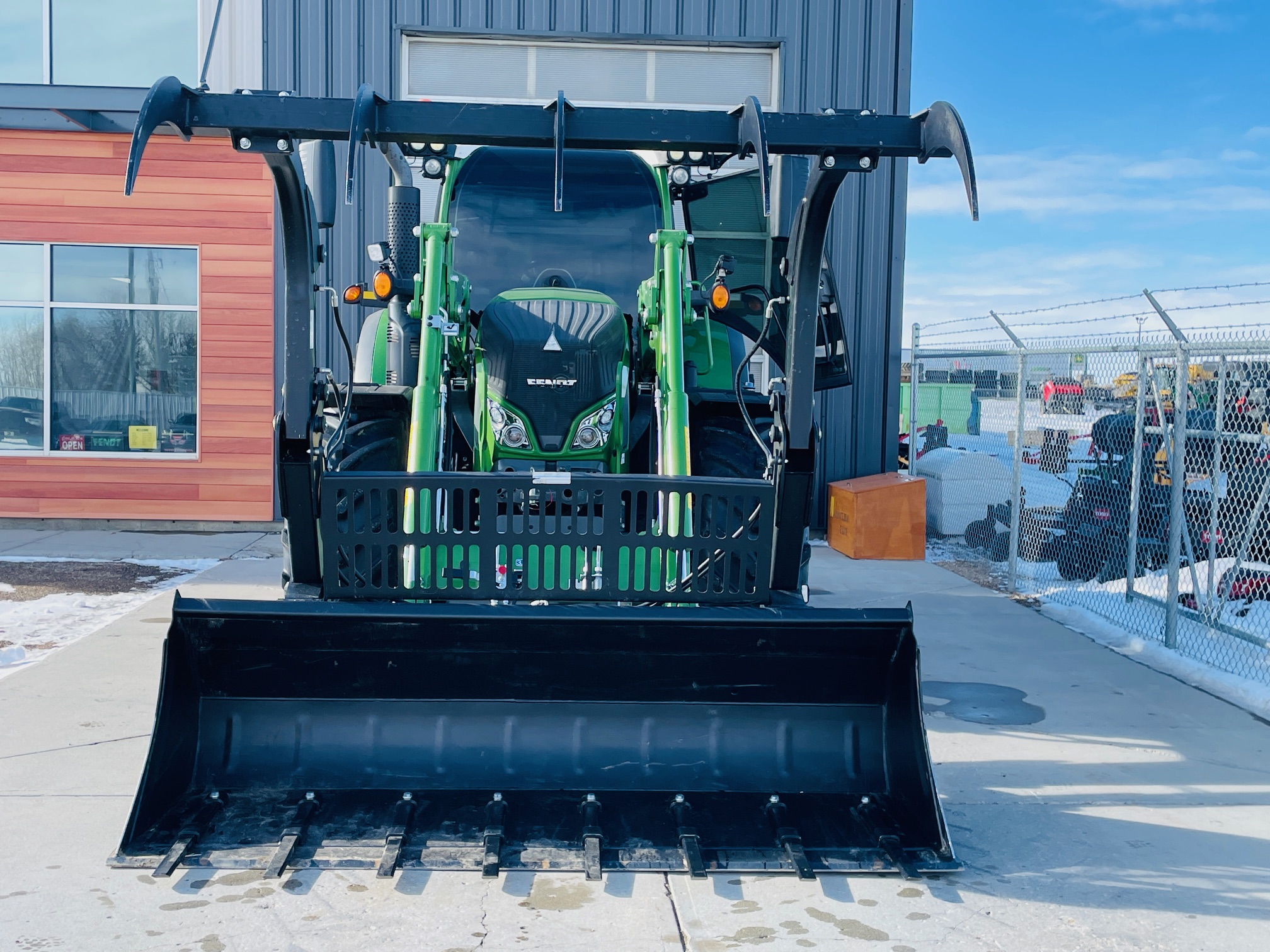 2022 Fendt 718G6 Tractor