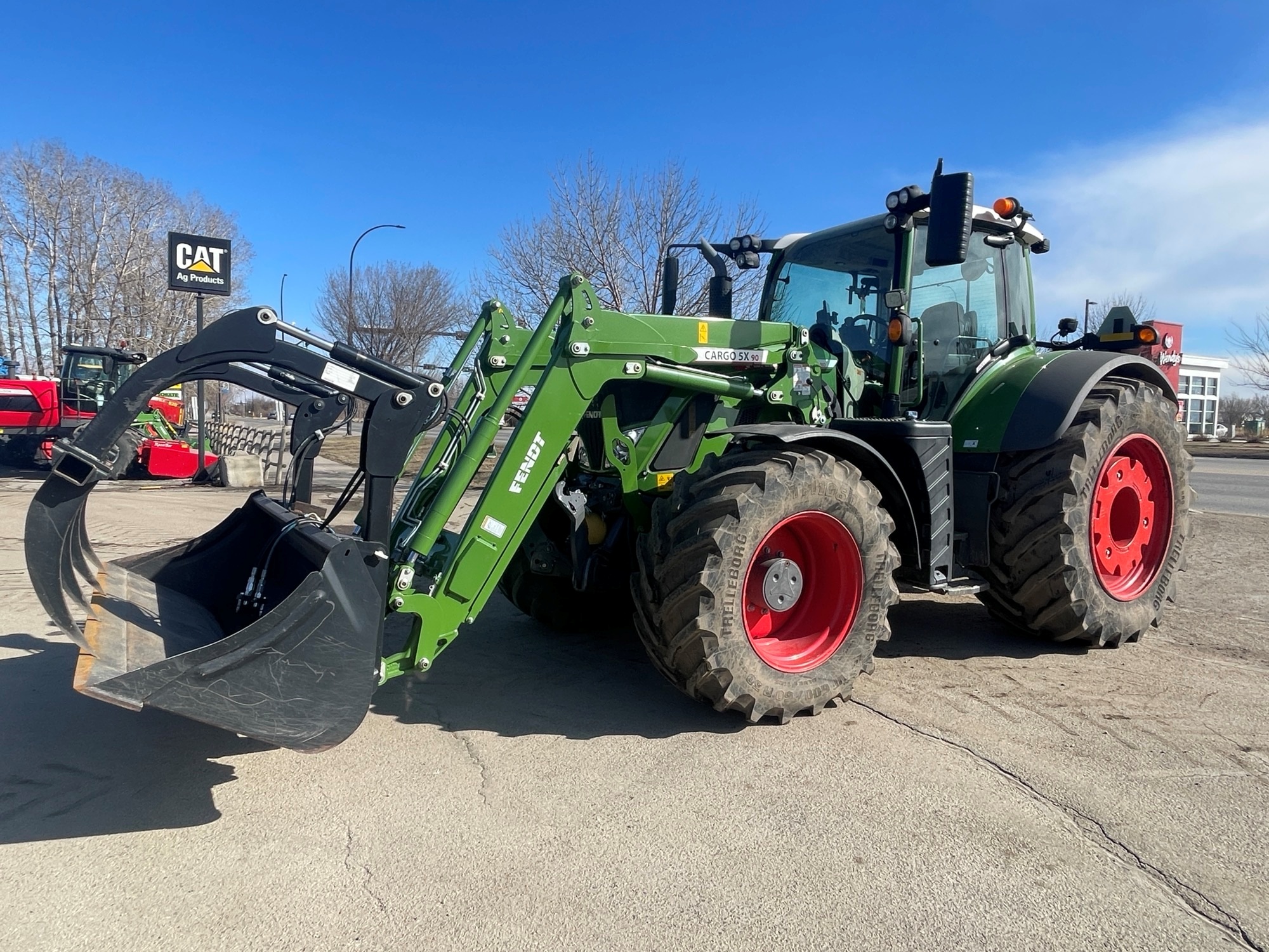 2022 Fendt 724G6 Tractor