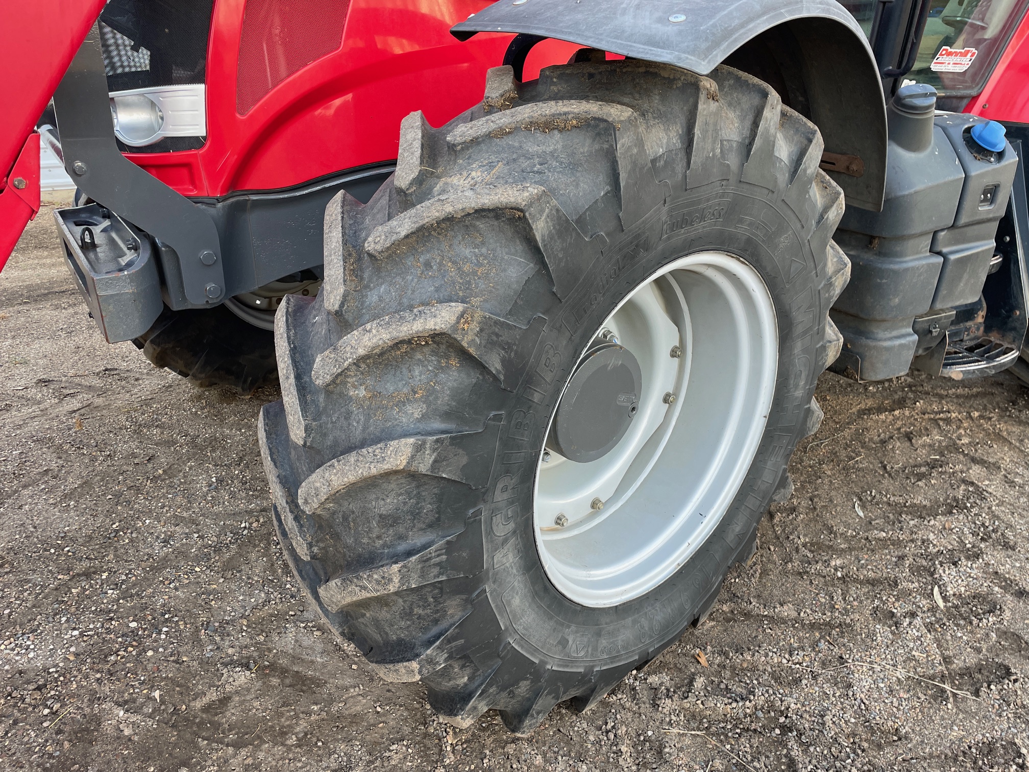 2013 Massey Ferguson 7618 Tractor