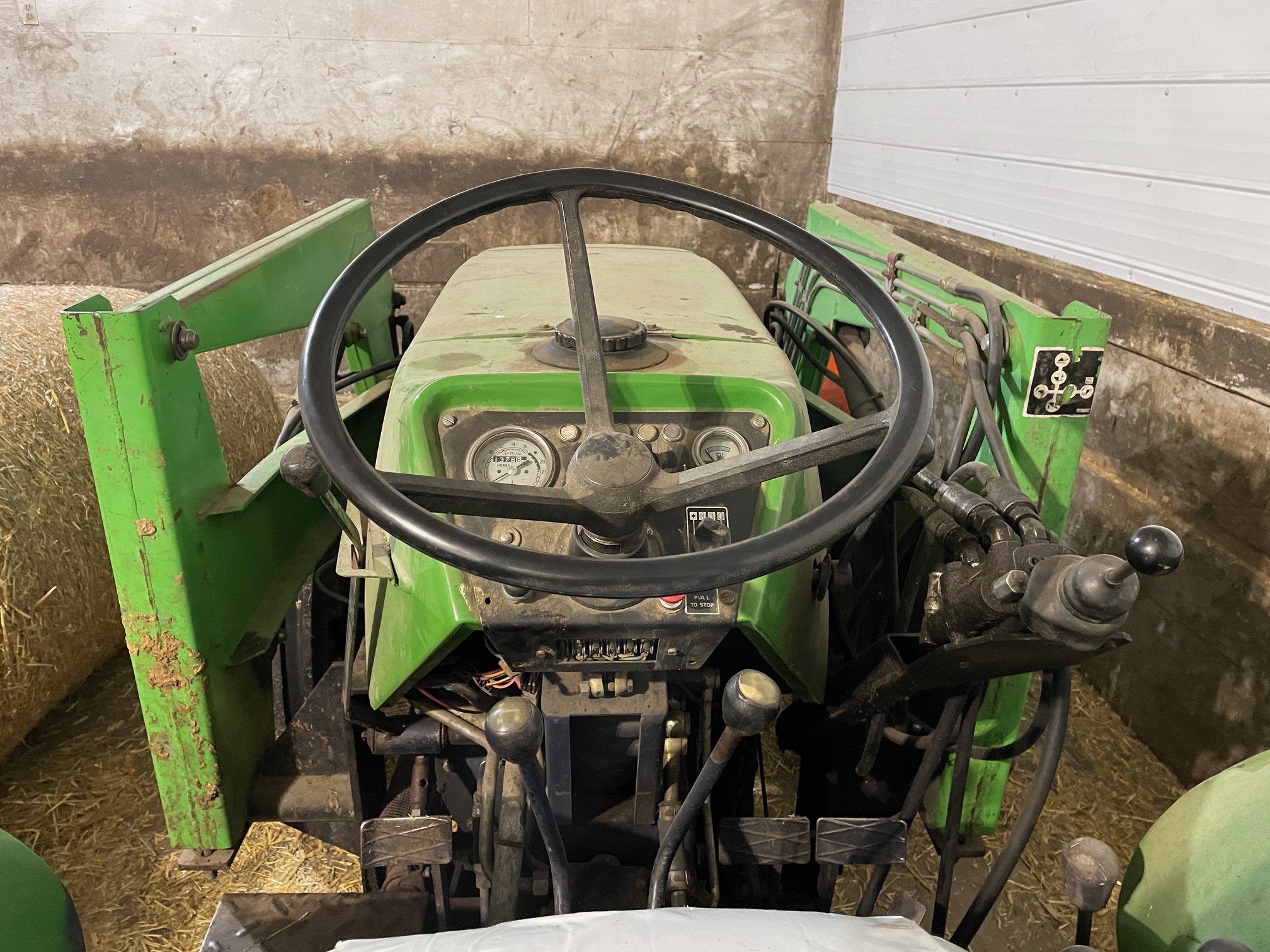 1989 Deutz Allis 6150 Tractor Compact