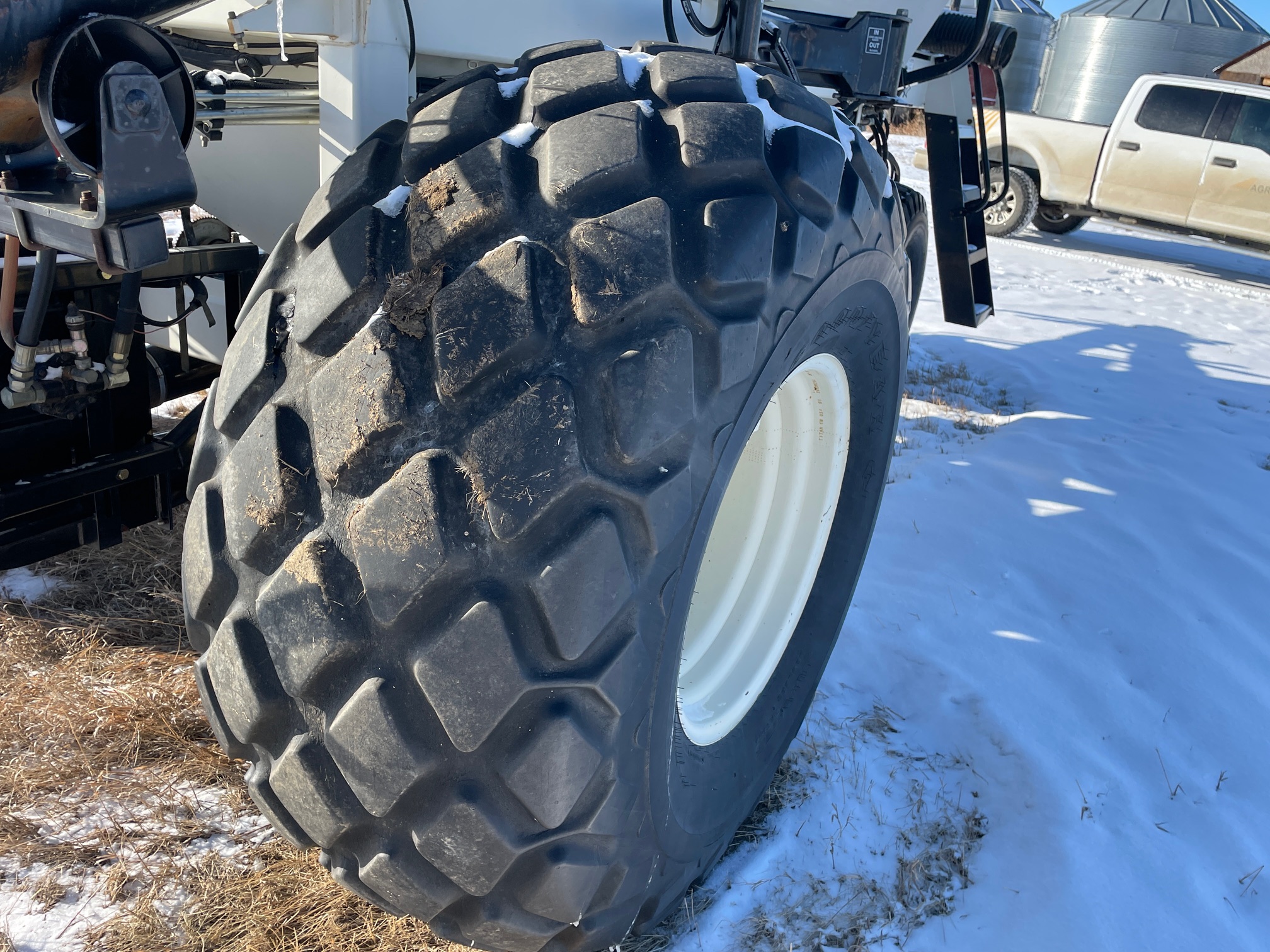 1998 Bourgault 4350 Air Tank/Cart