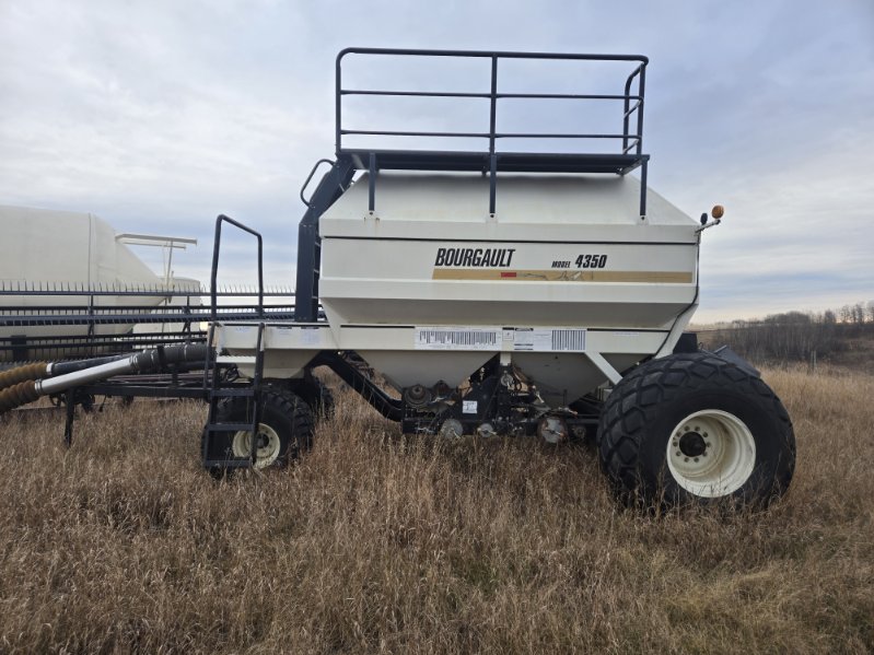 1998 Bourgault 4350 Air Tank/Cart