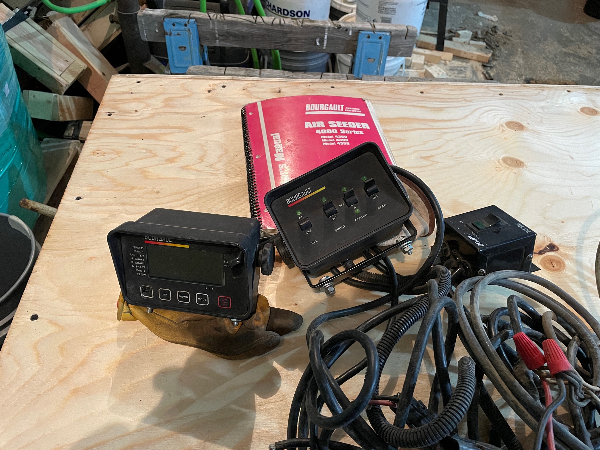 1998 Bourgault 4350 Air Tank/Cart