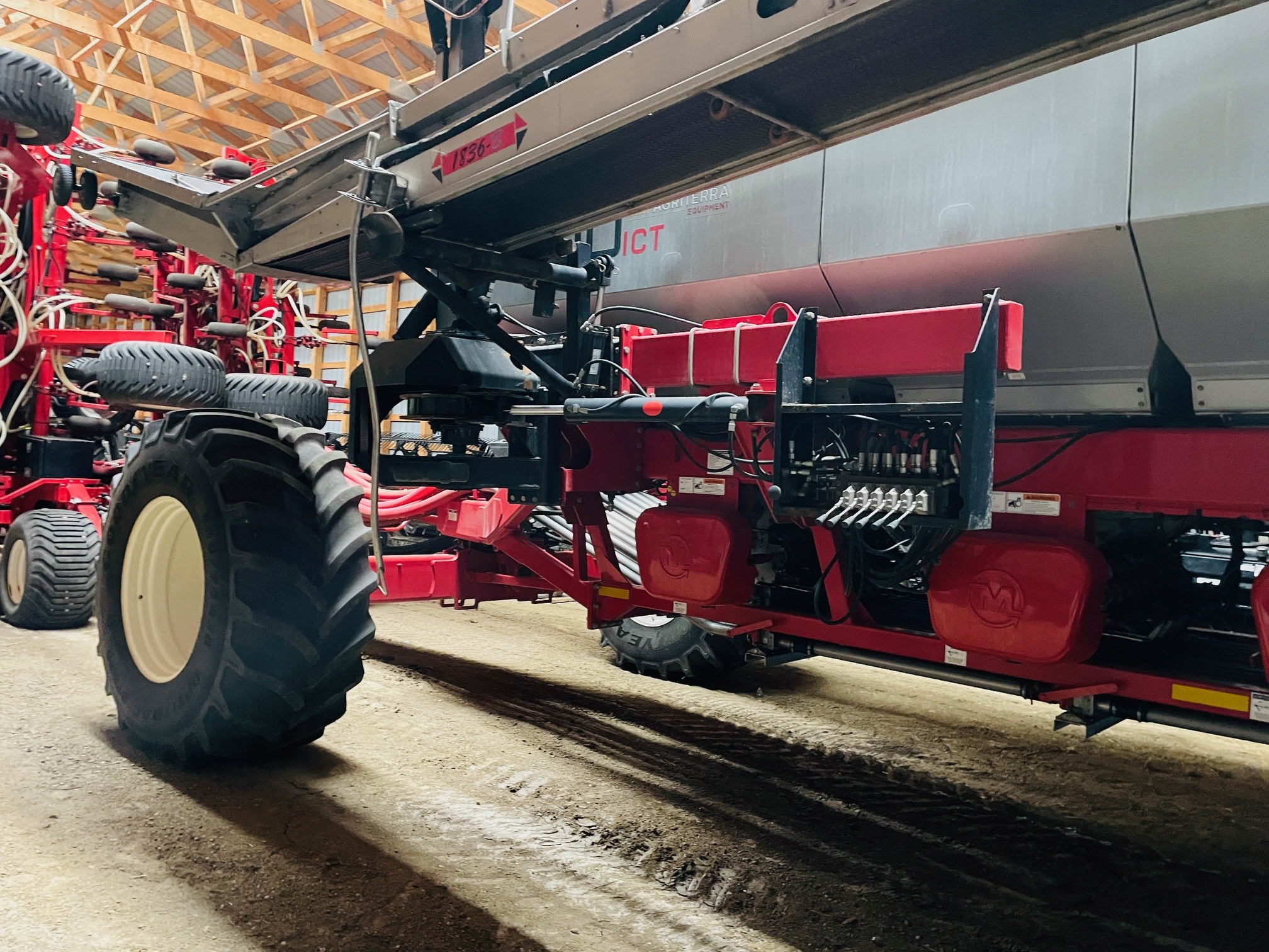 2019 Morris 91000 Air Tank/Cart