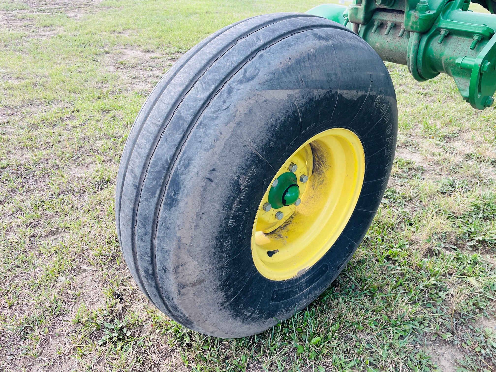 2012 John Deere D450 Swather