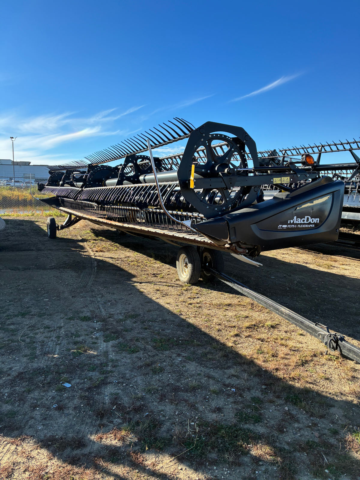 2018 MacDon FD75-35 Header Combine