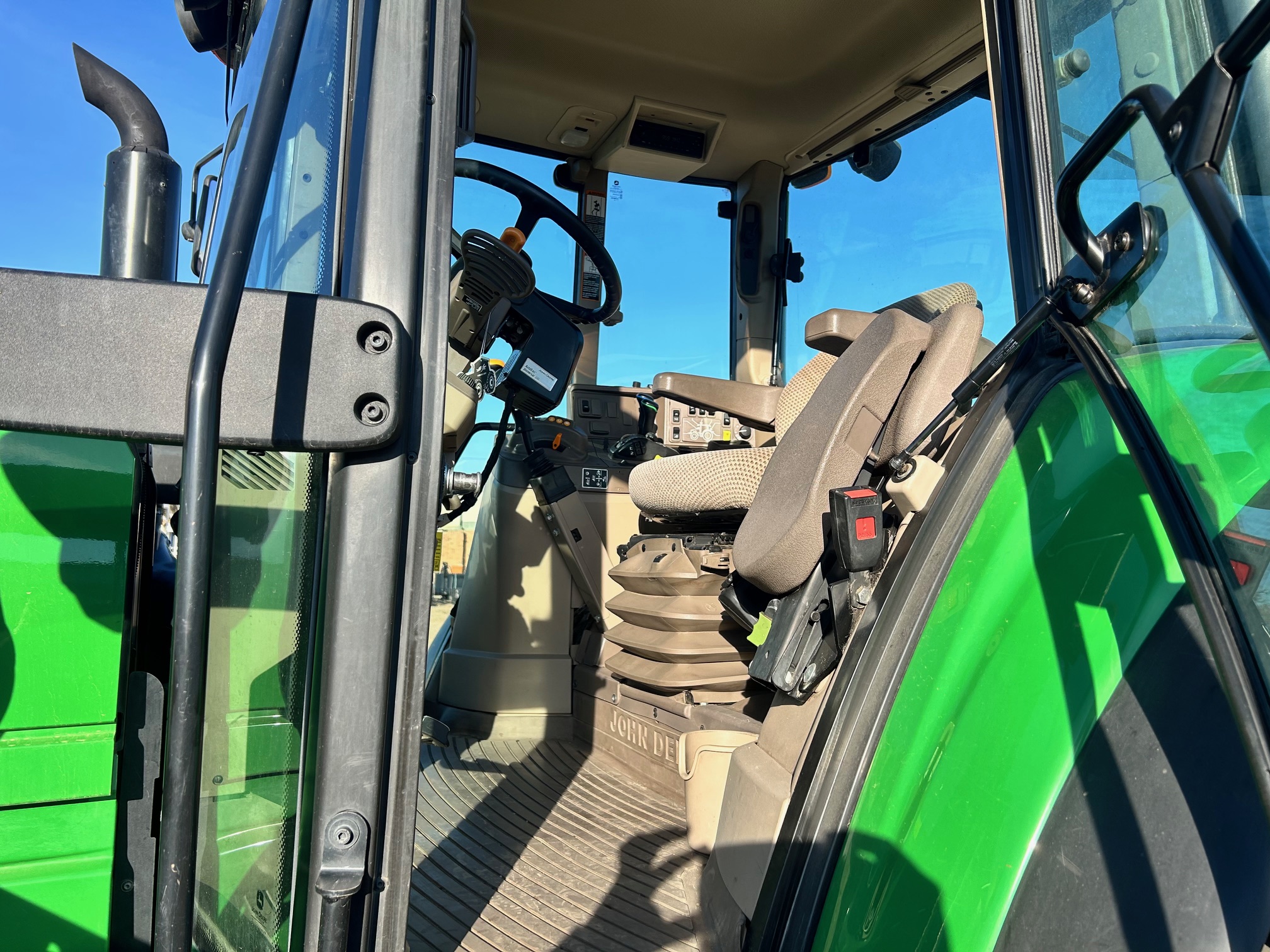 2019 John Deere 6195M Cab Tractor