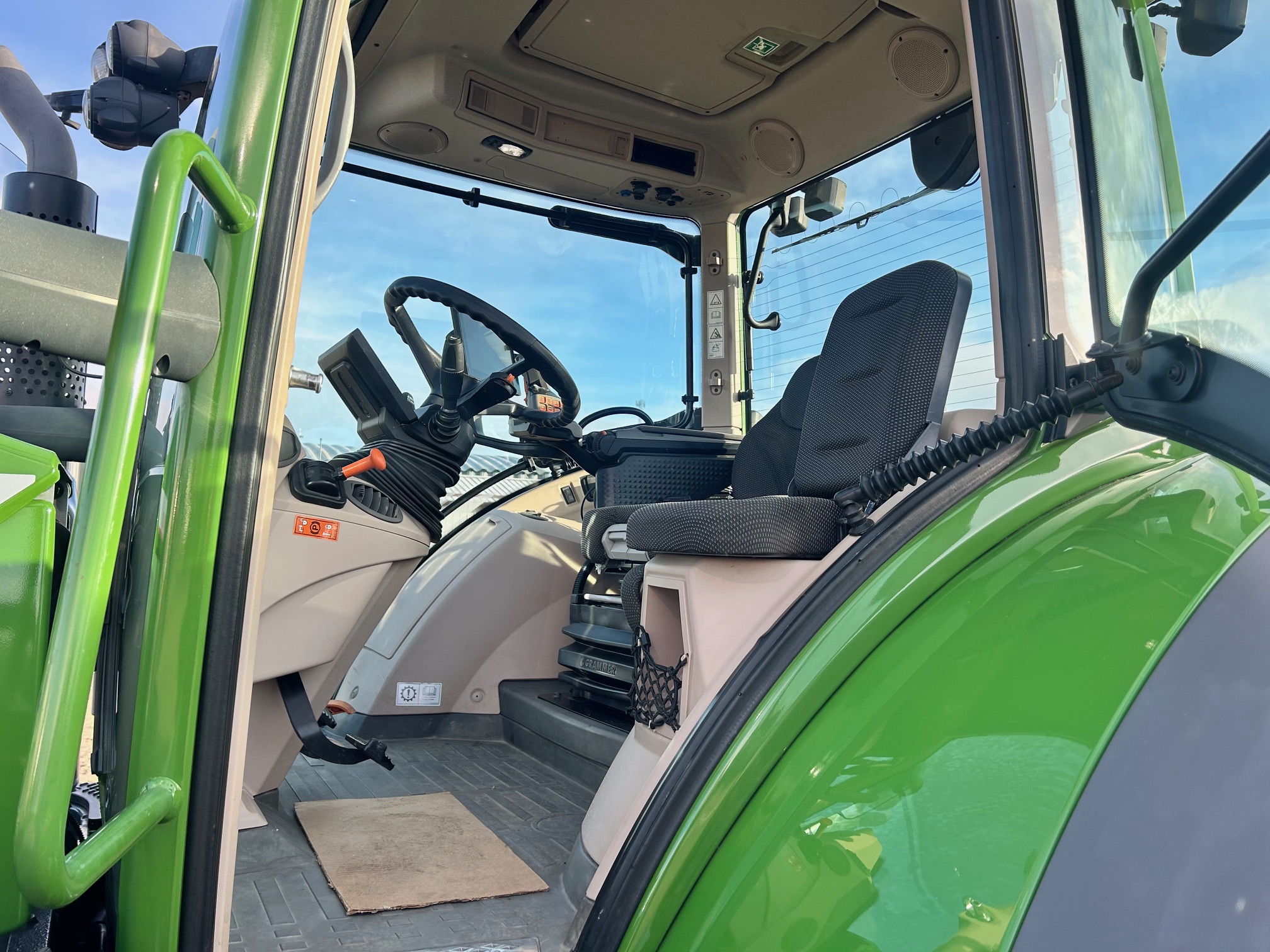 2021 Fendt 720 Gen6 Tractor