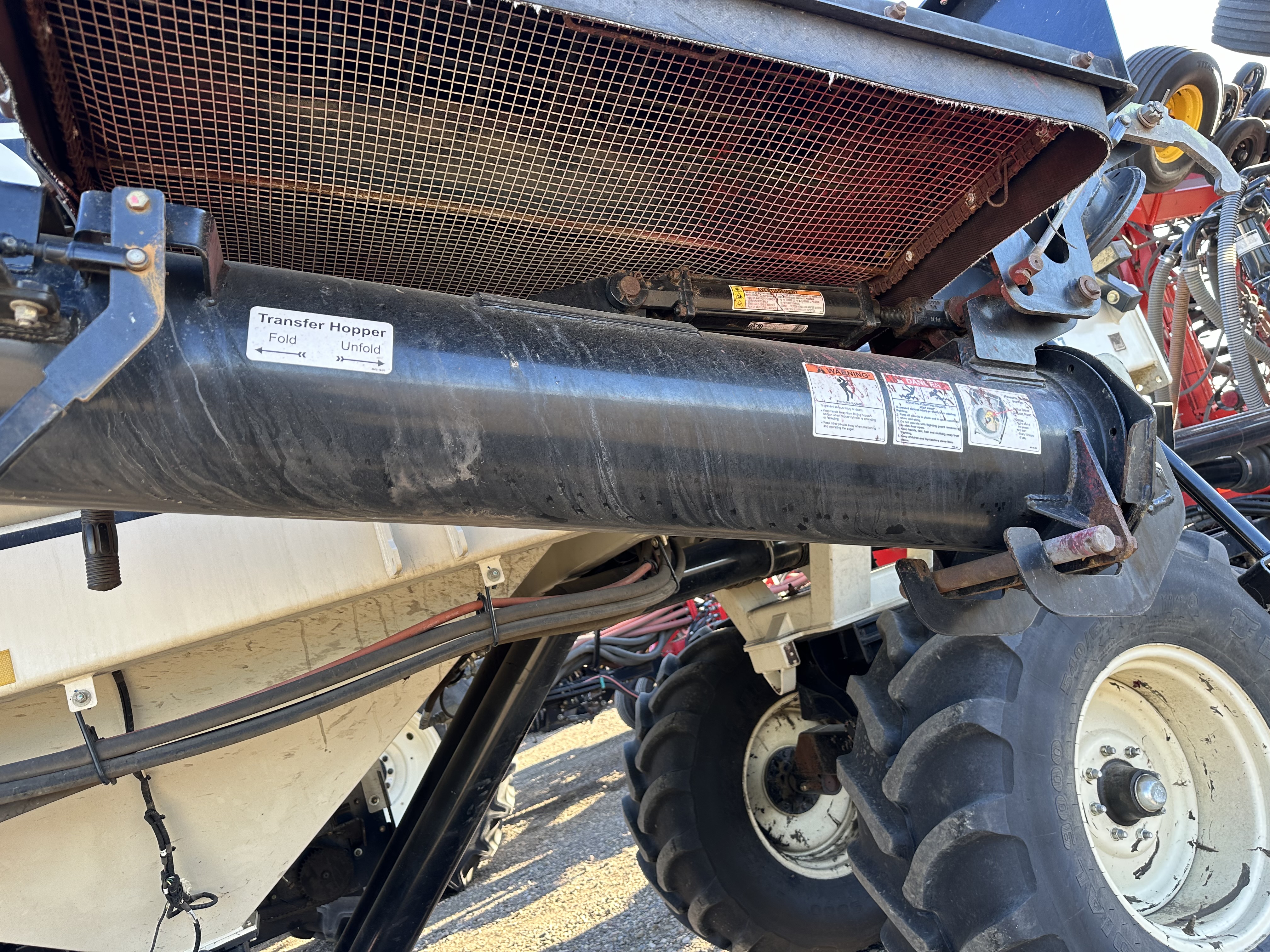 2013 Bourgault 3710-50 Air Drill