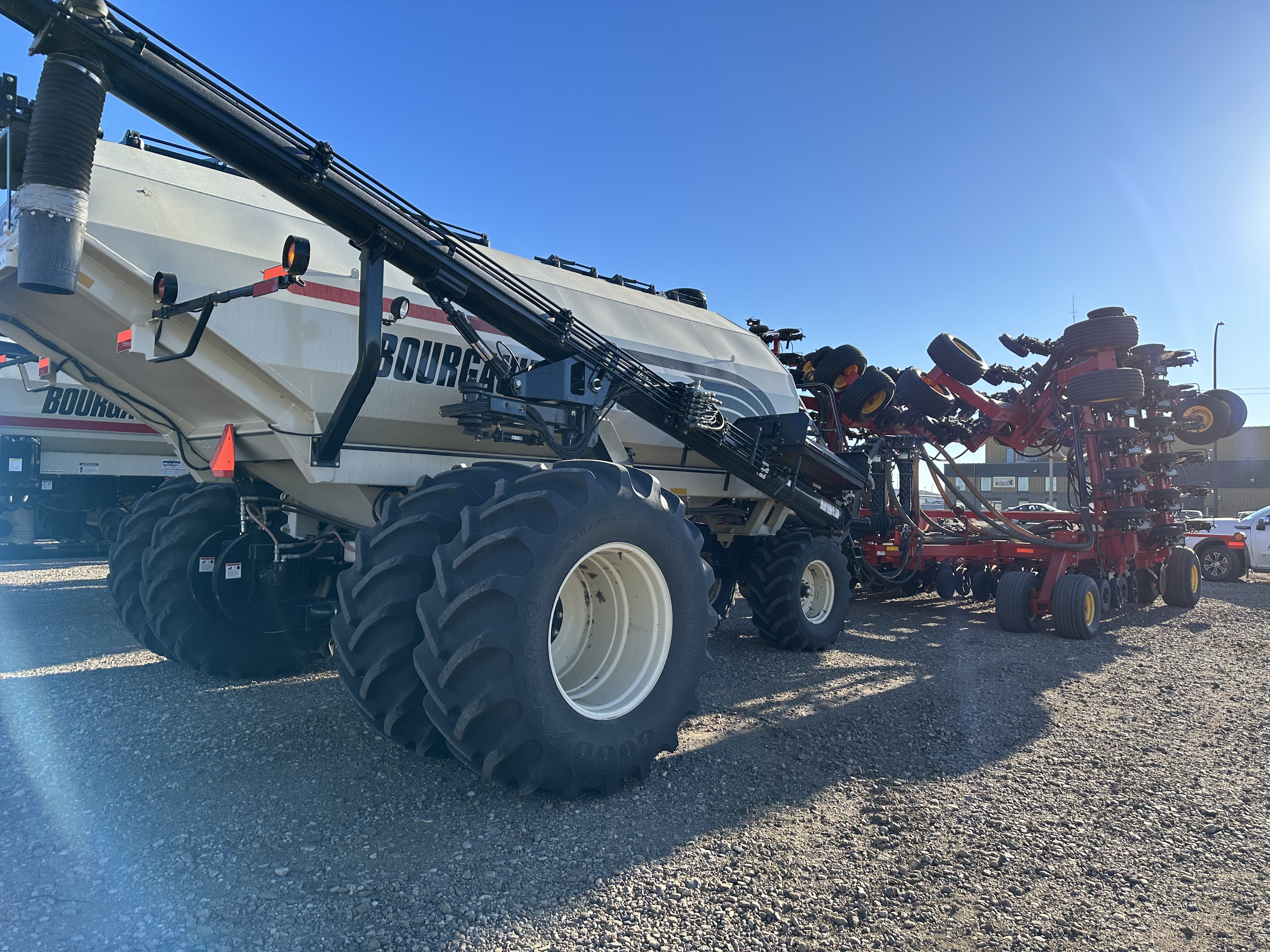 2013 Bourgault 3710-50 Air Drill