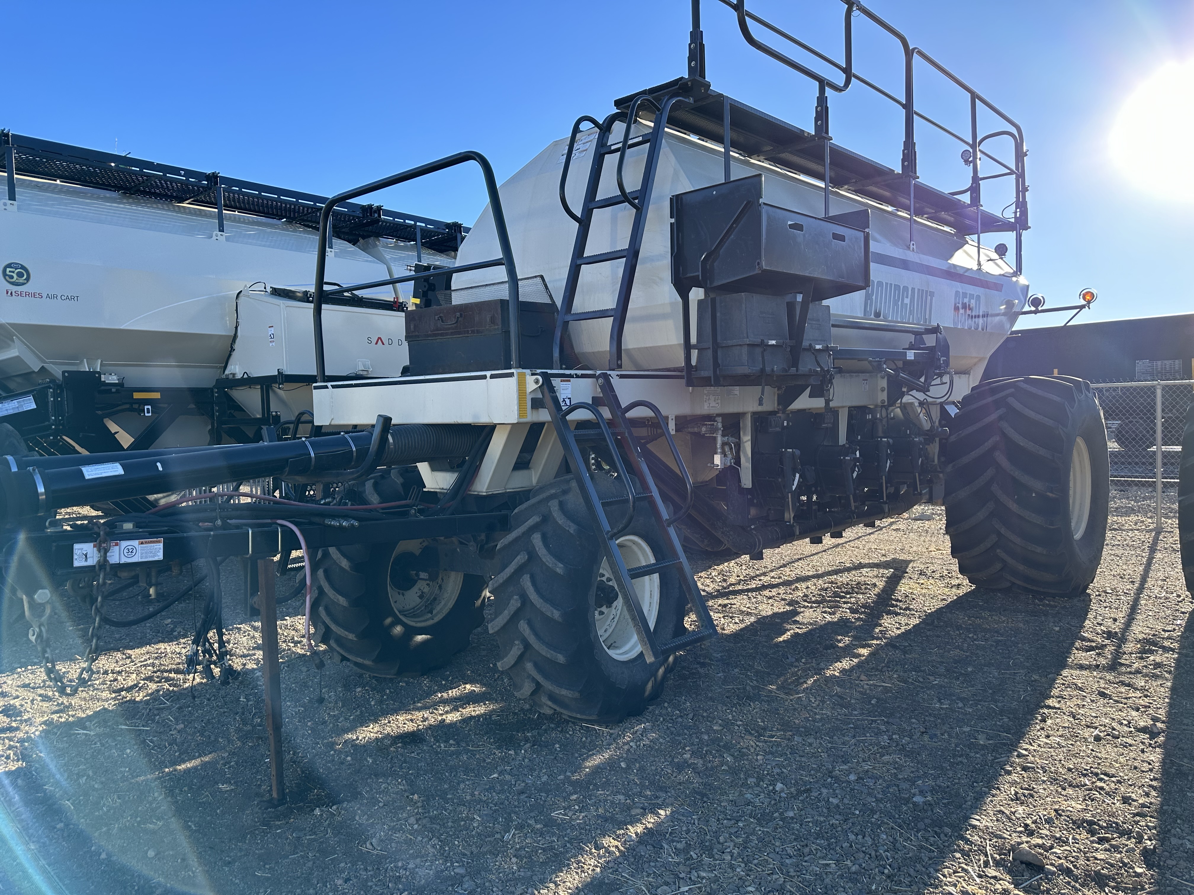 2010 Bourgault 5810 Air Drill