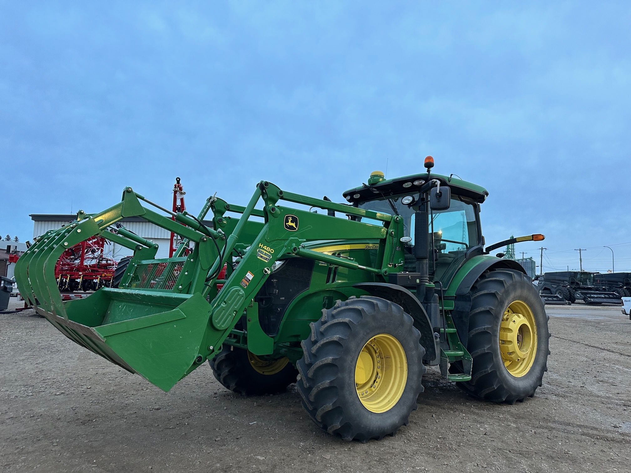 2015 John Deere 7230R Tractor