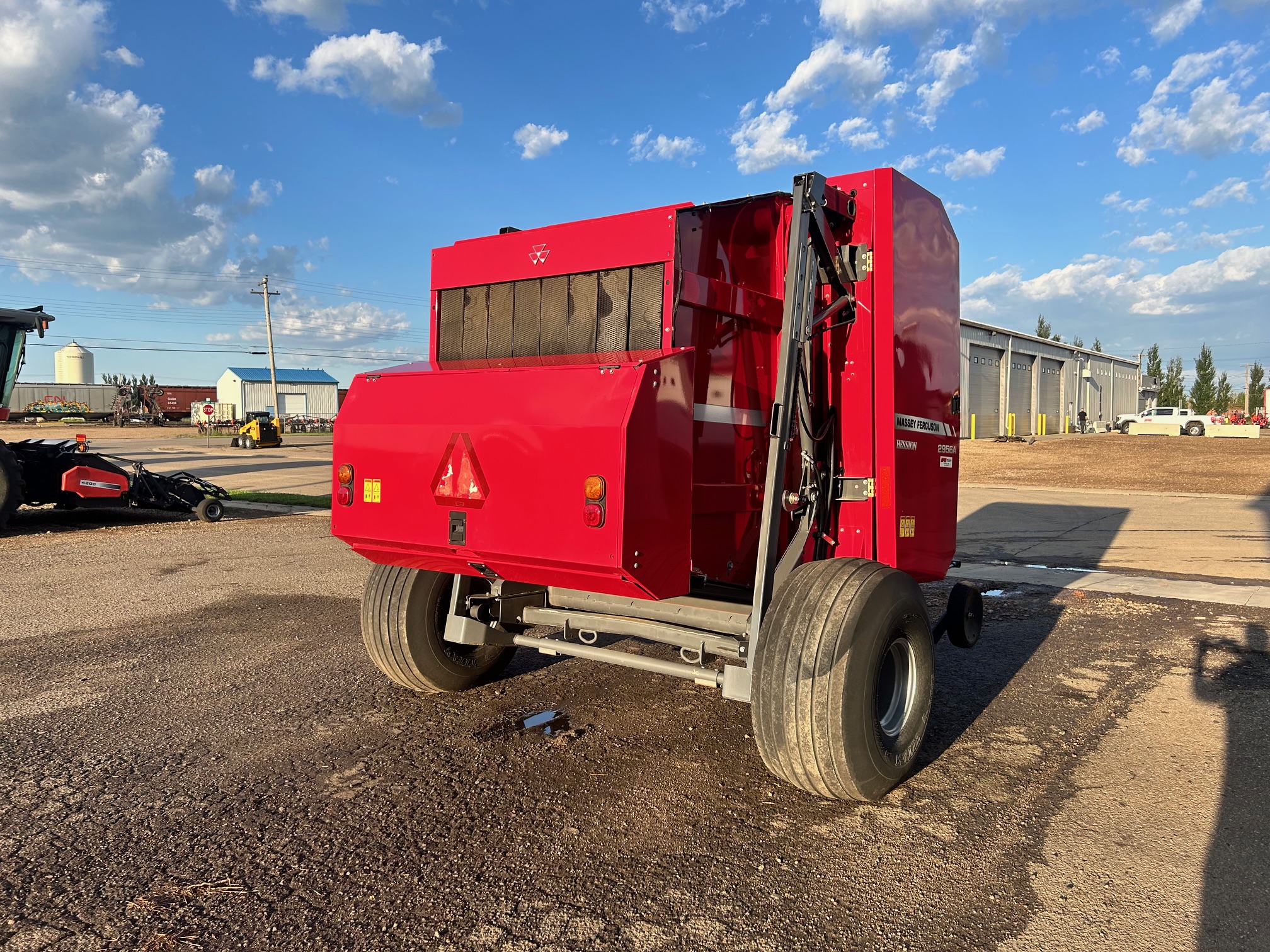 2017 Massey Ferguson 2956A Baler/Round