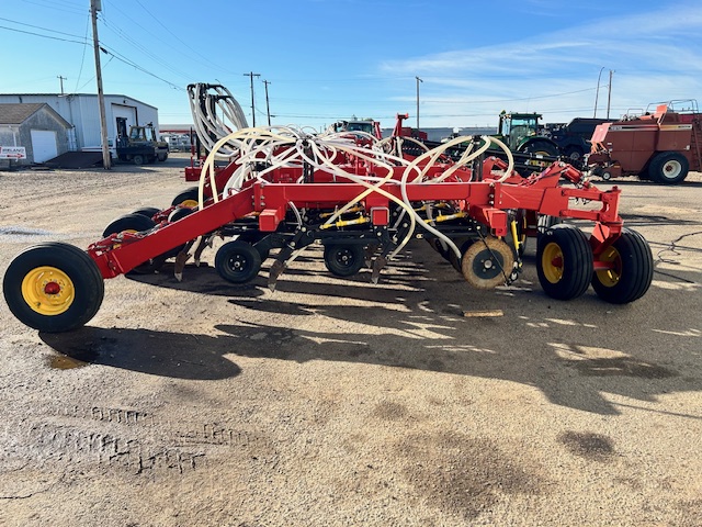 2013 Bourgault 3320 QDA Air Drill