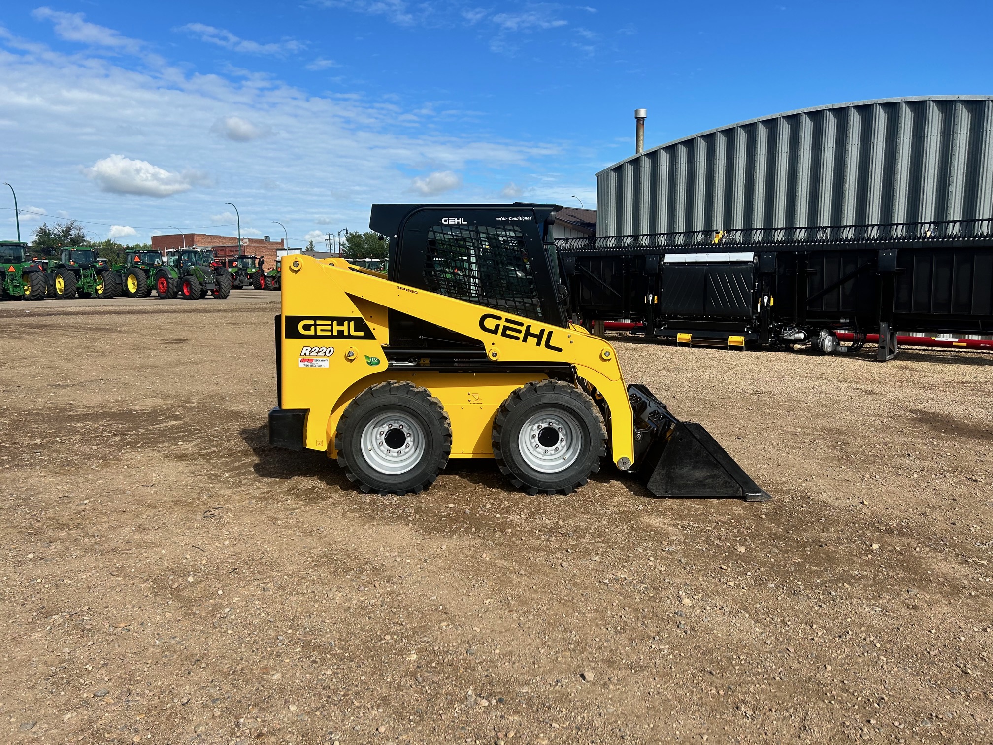 2022 Gehl R220 Skid Steer Loader