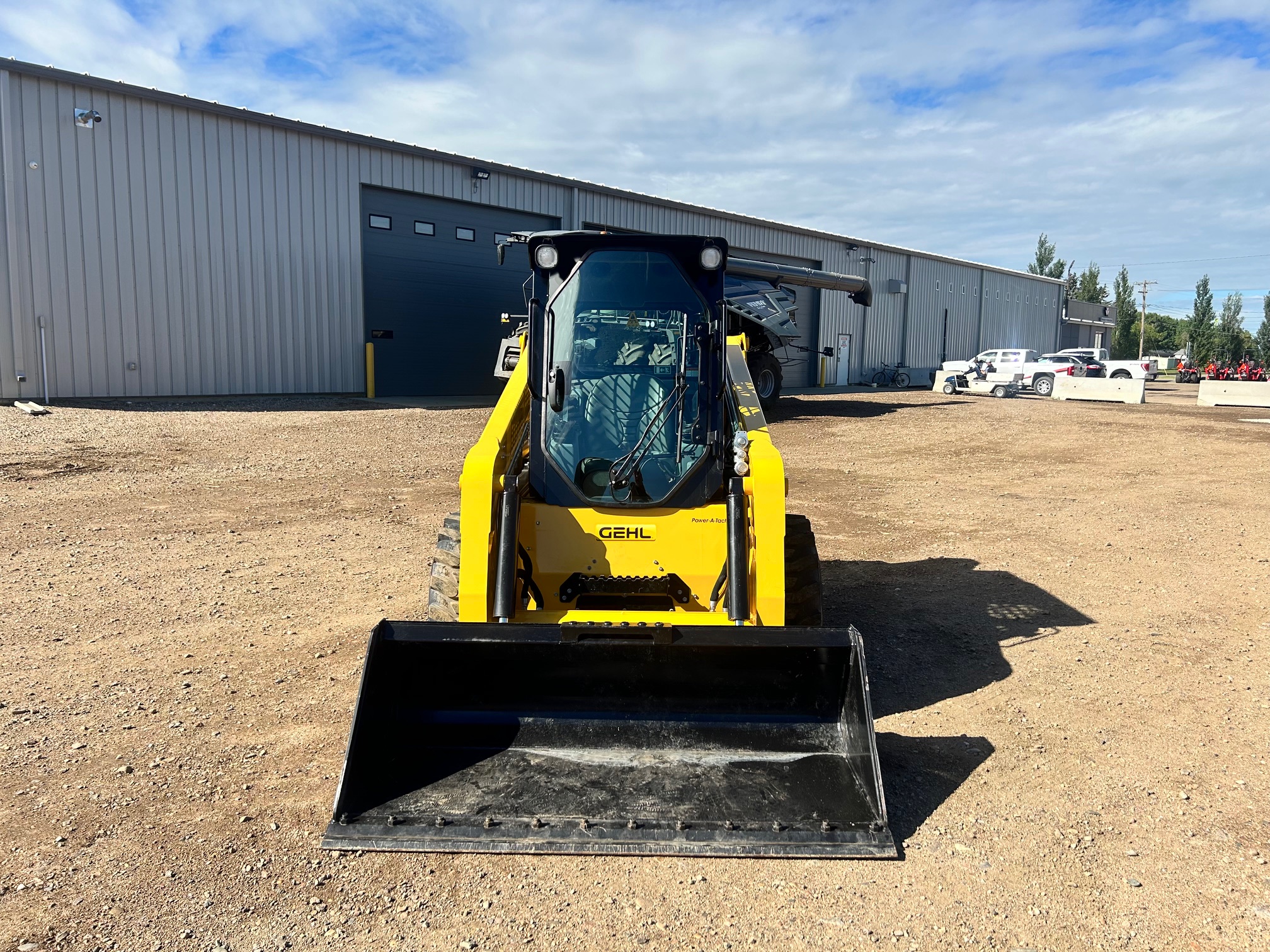 2022 Gehl R220 Skid Steer Loader