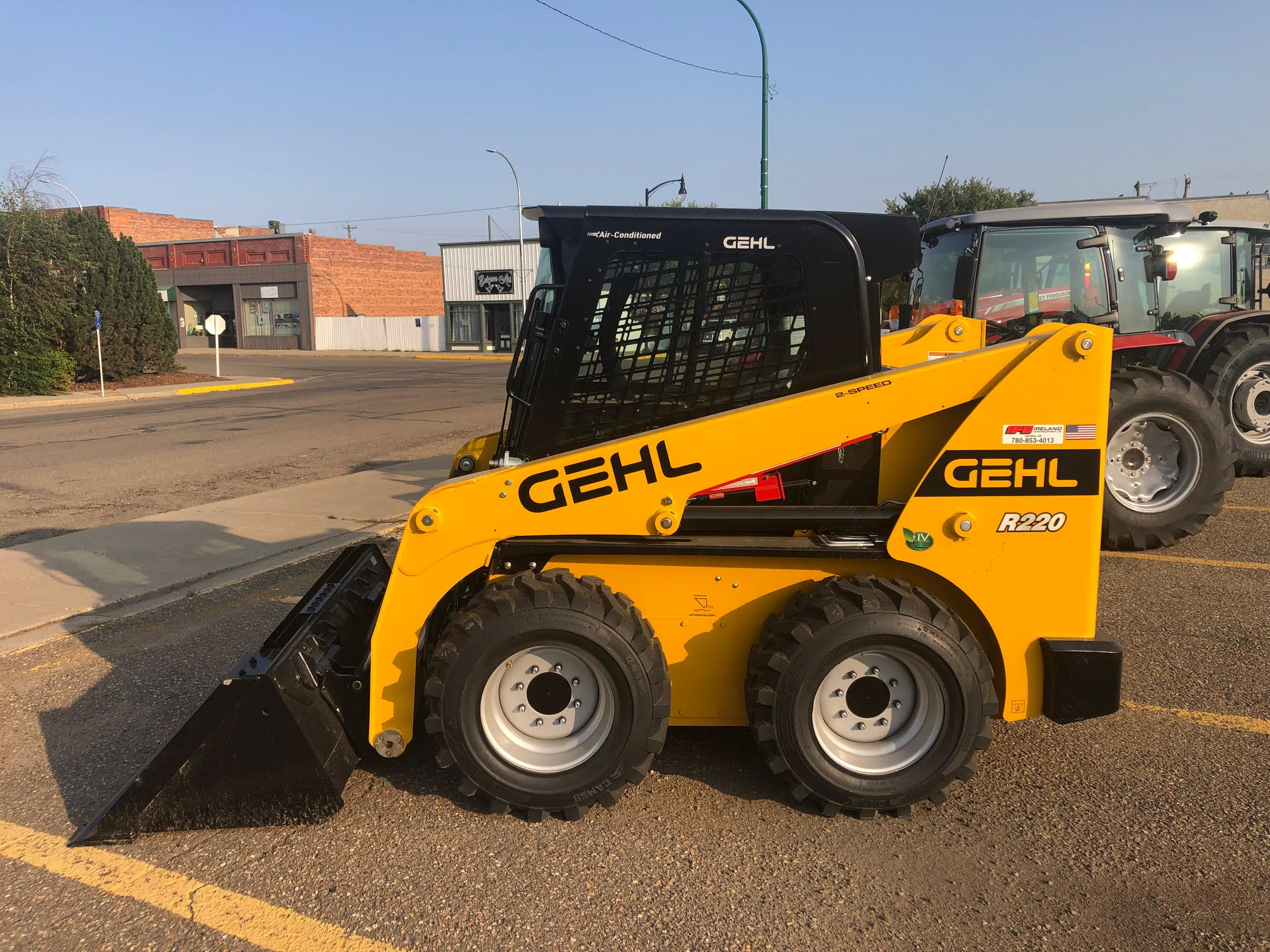 2024 Gehl R220 Skid Steer Loader