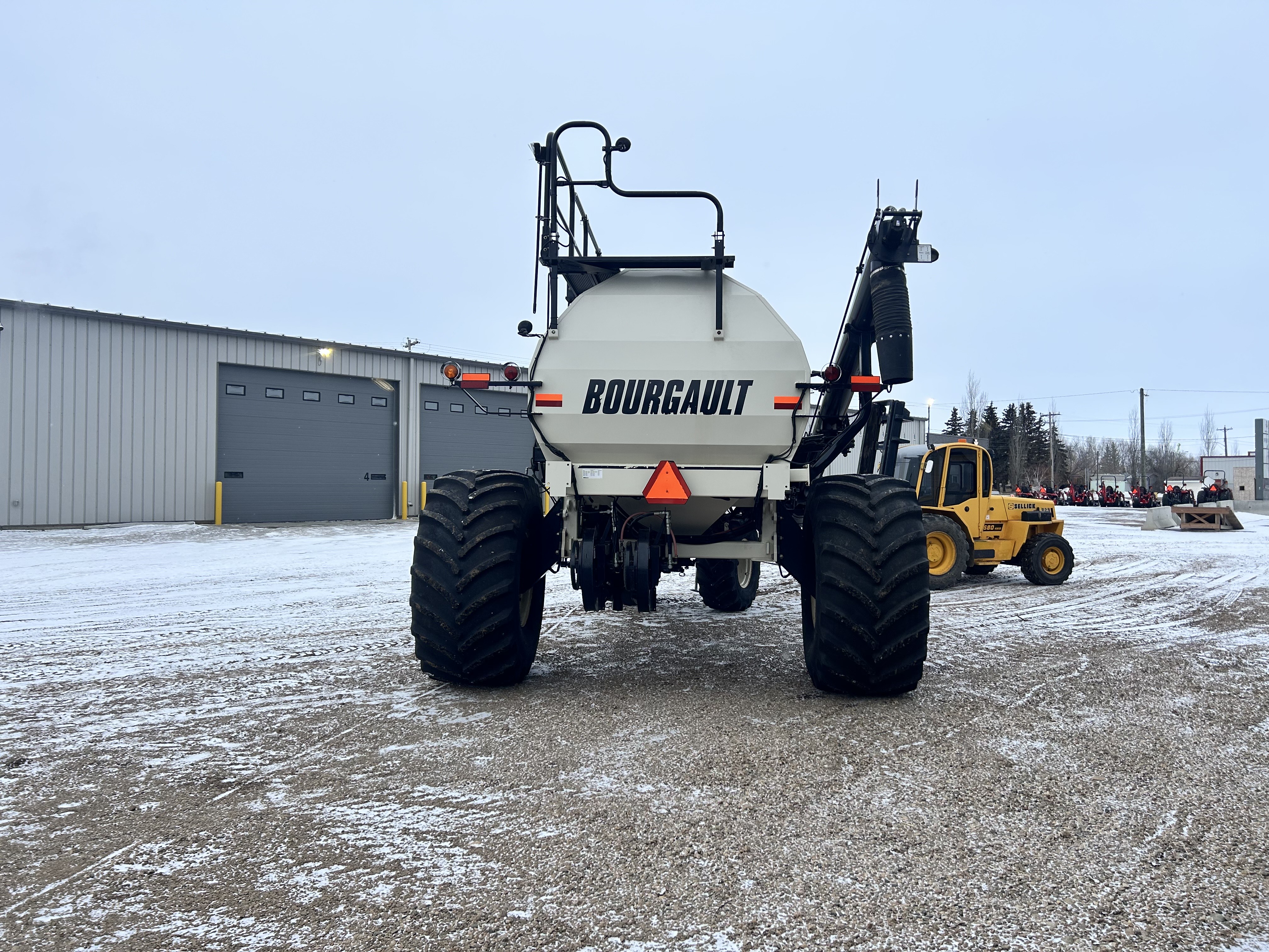 2011 Bourgault 6450 Air Seeder