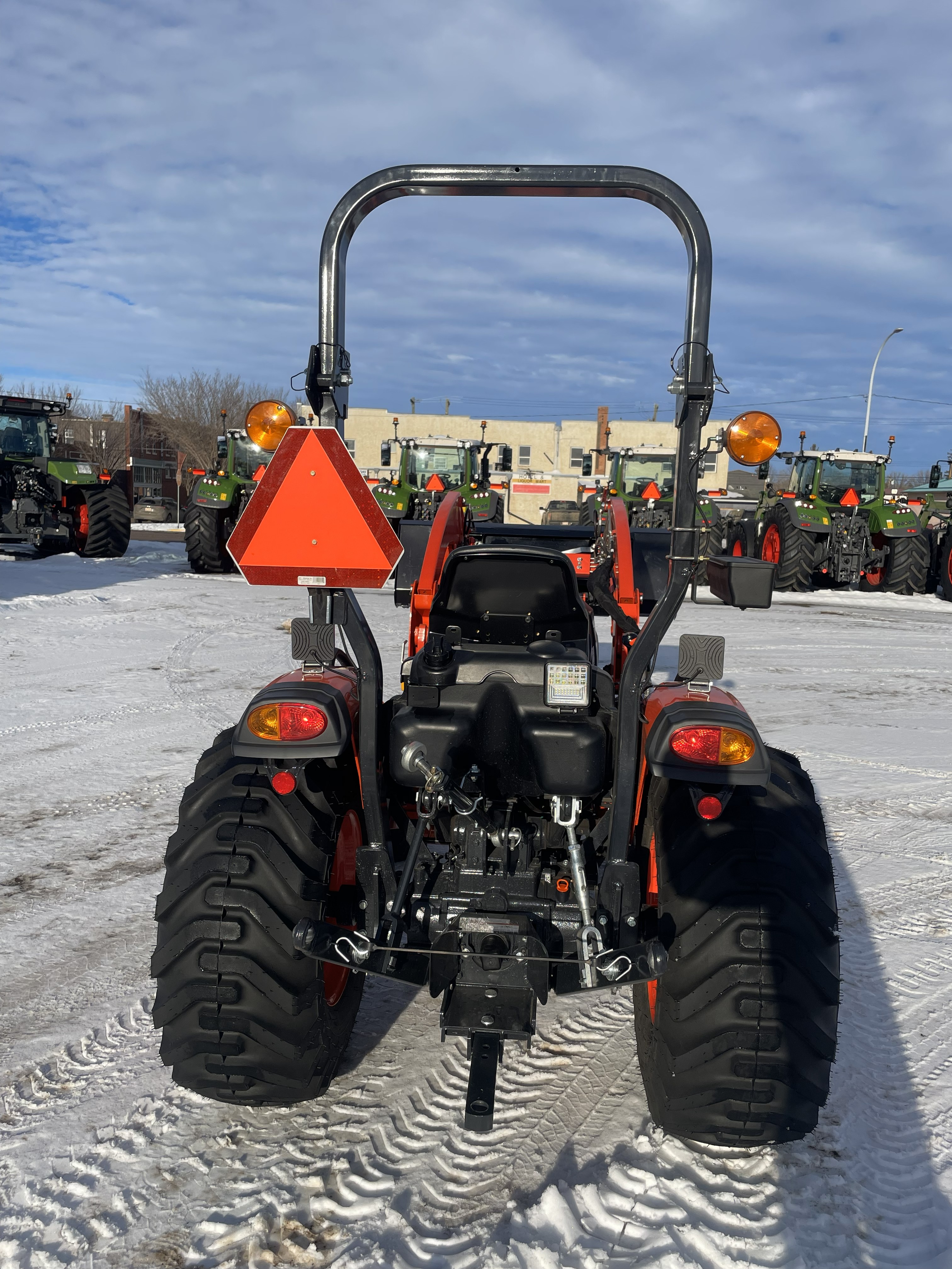 2021 Kioti CK10 Series CK2610 Tractor