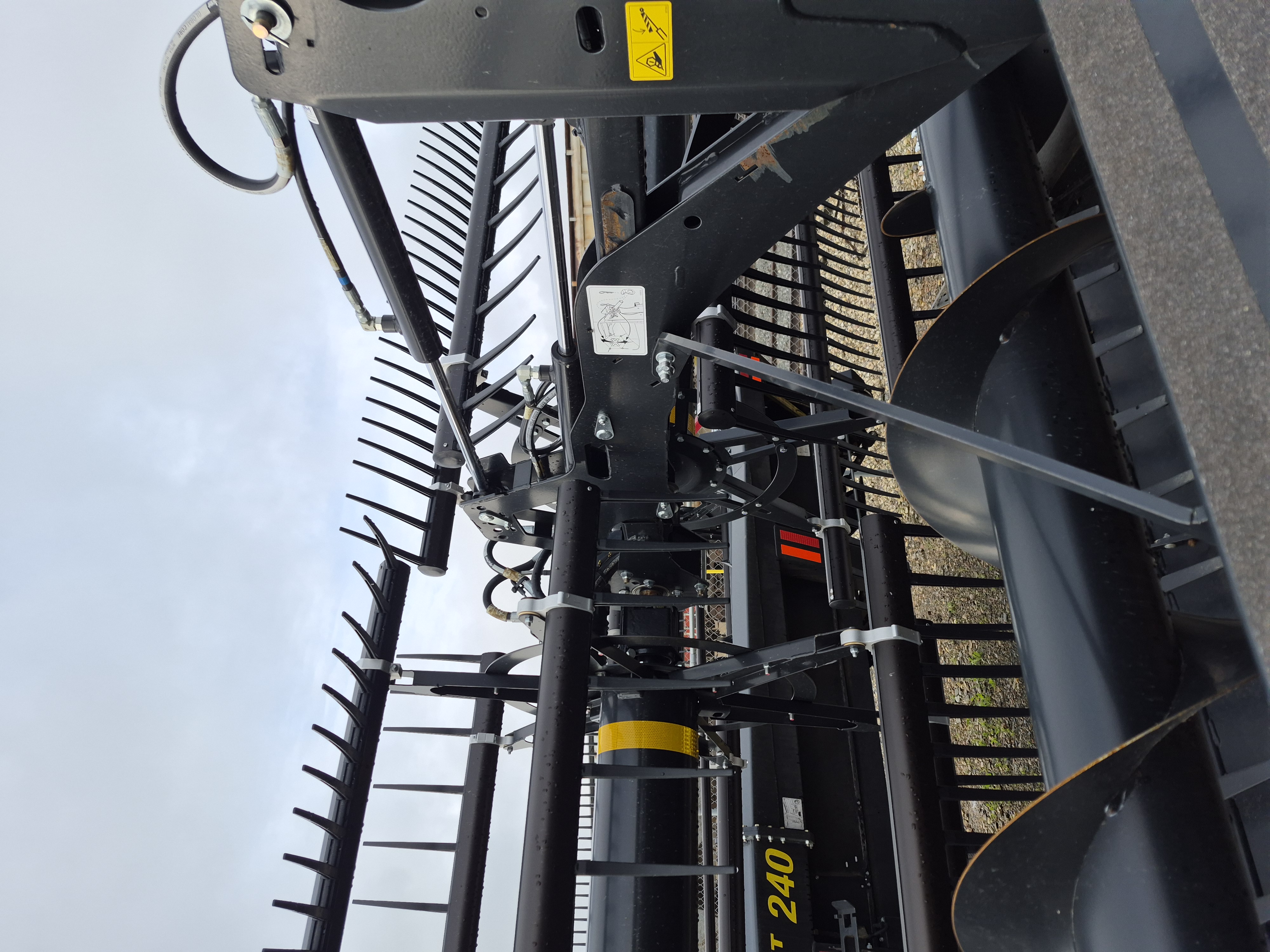 2024 Honey Bee AirFLEX NXT AFN240 Header Flex