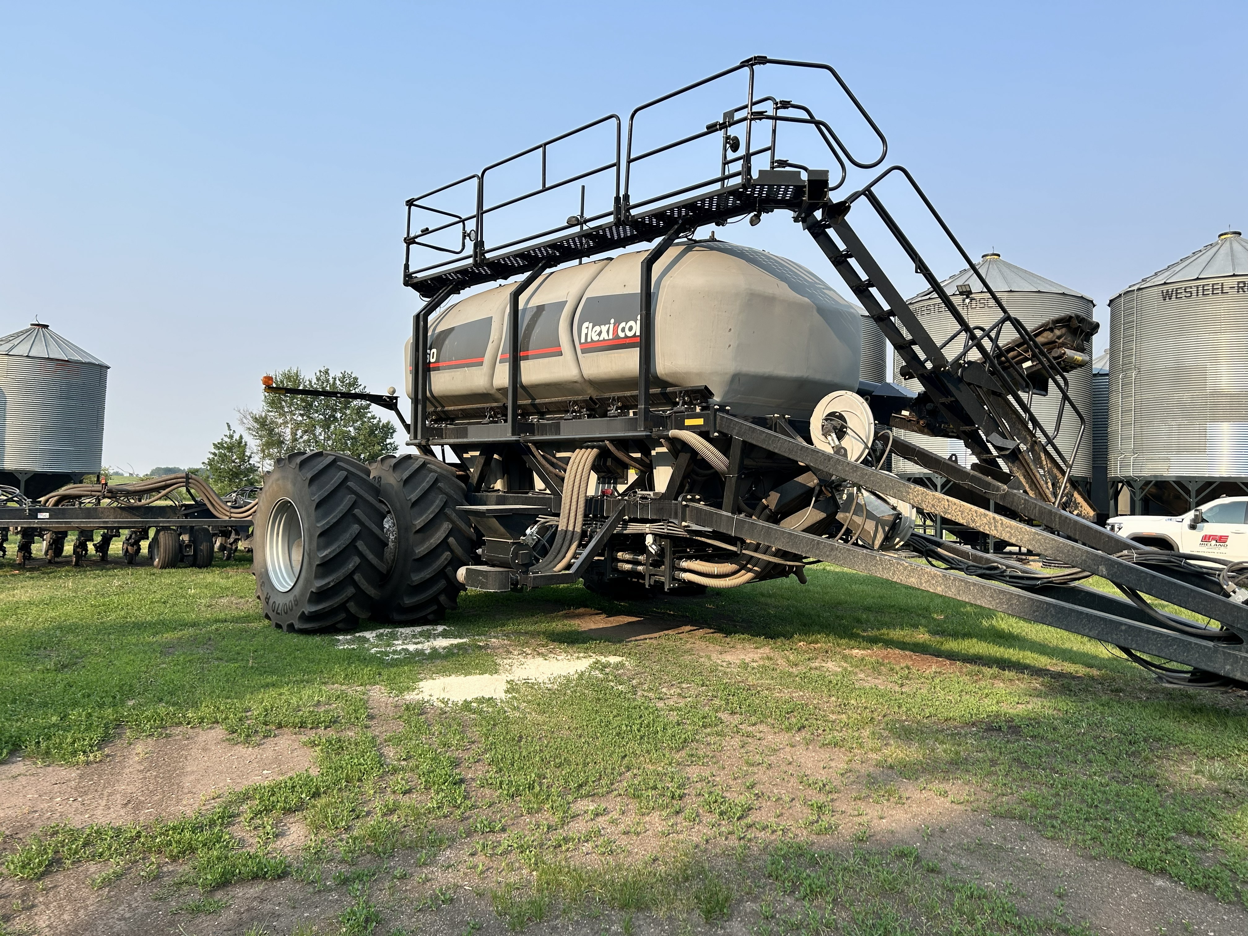 2021 Flexi-Coil 7660 Air Seeder