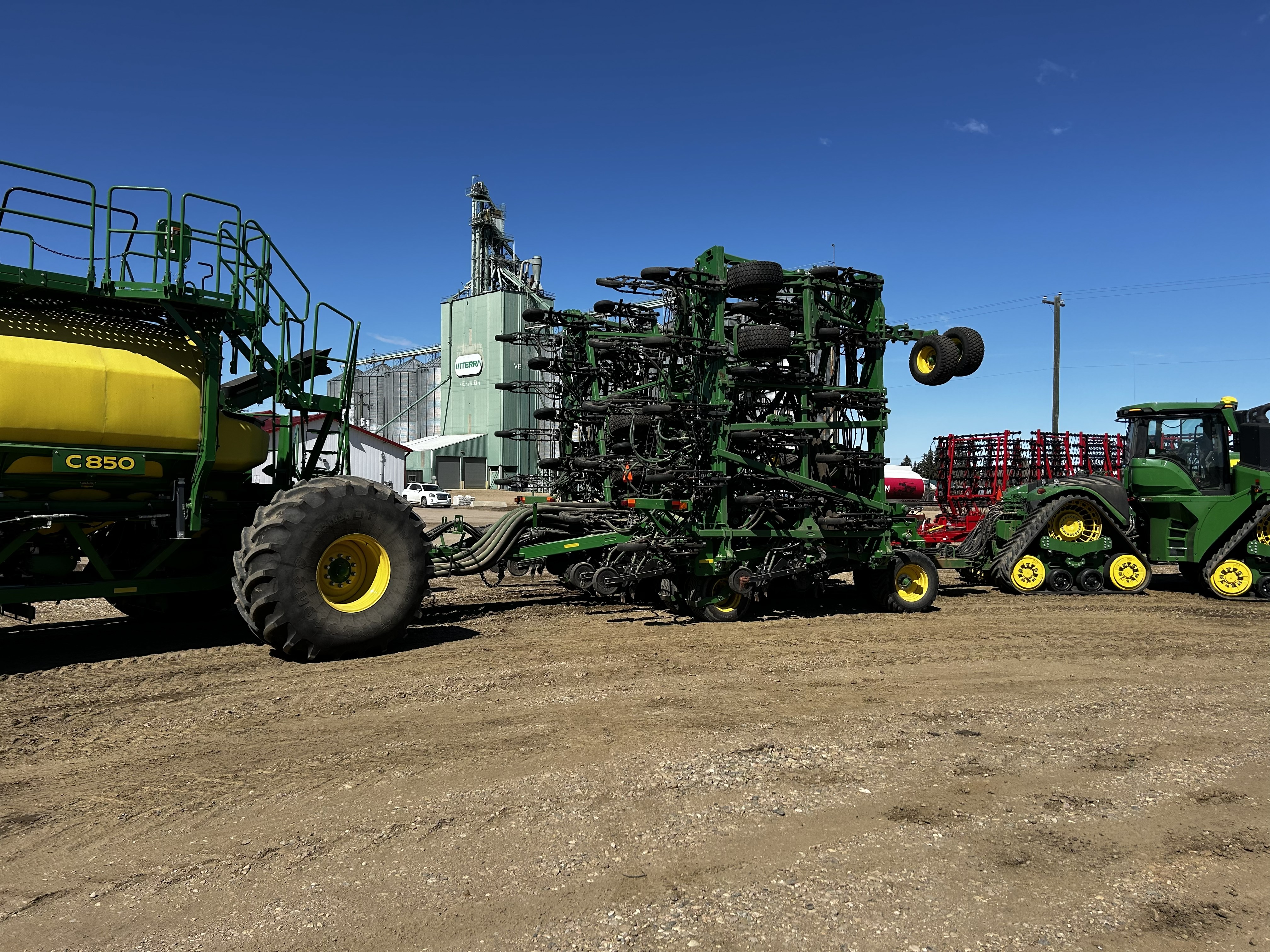2017 John Deere 1870 76 & C850 Air Drill