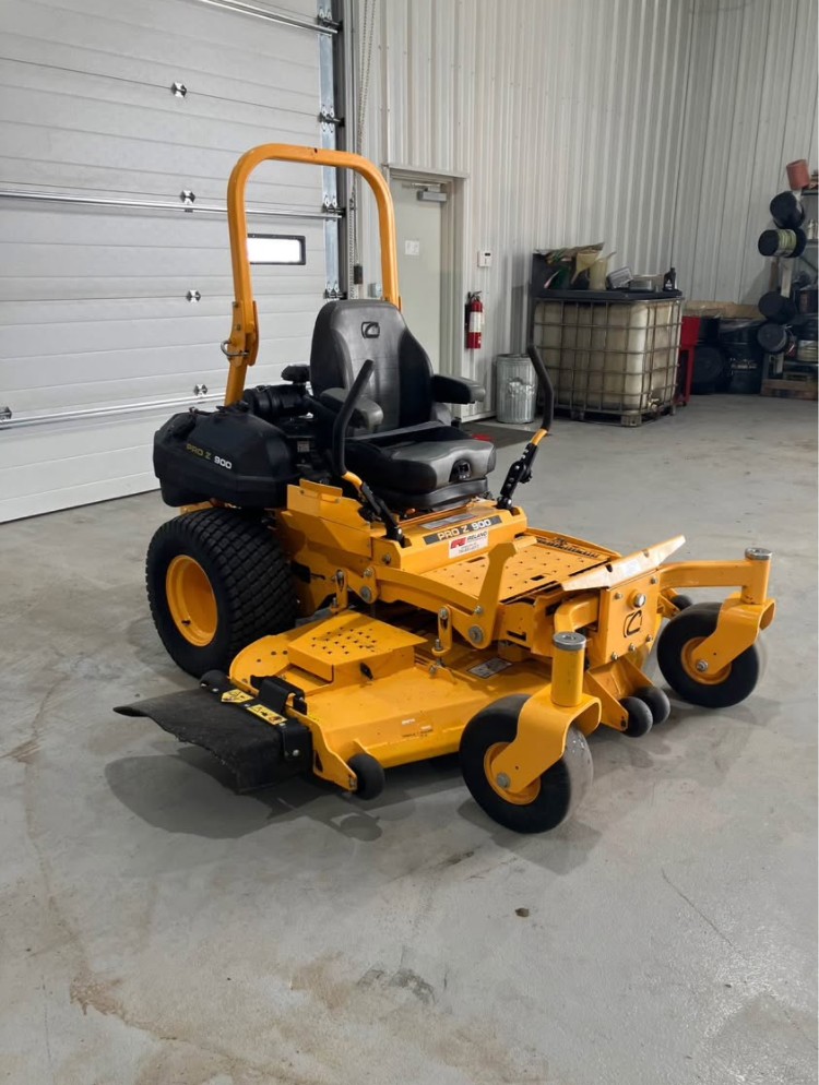 2021 Cub Cadet Pro Z 972 SD Mower/Zero Turn