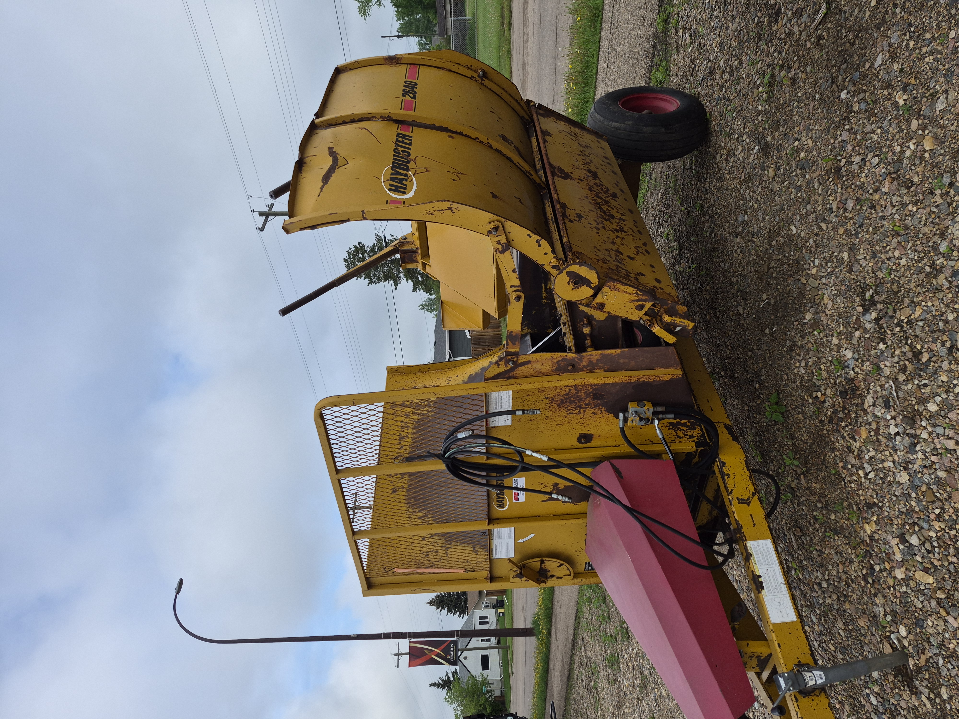 2002 Haybuster 2640 Bale Processor