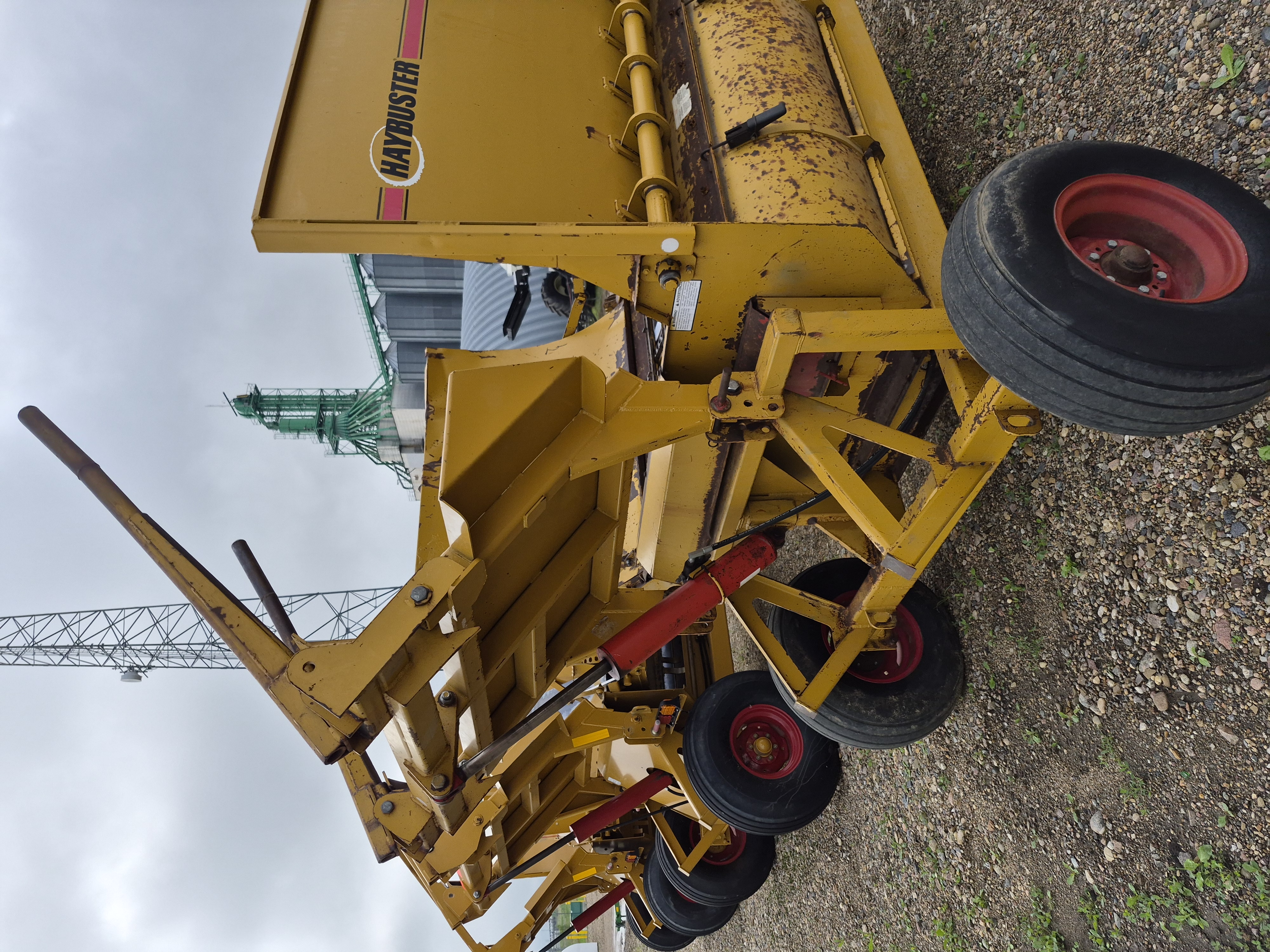 2002 Haybuster 2640 Bale Processor