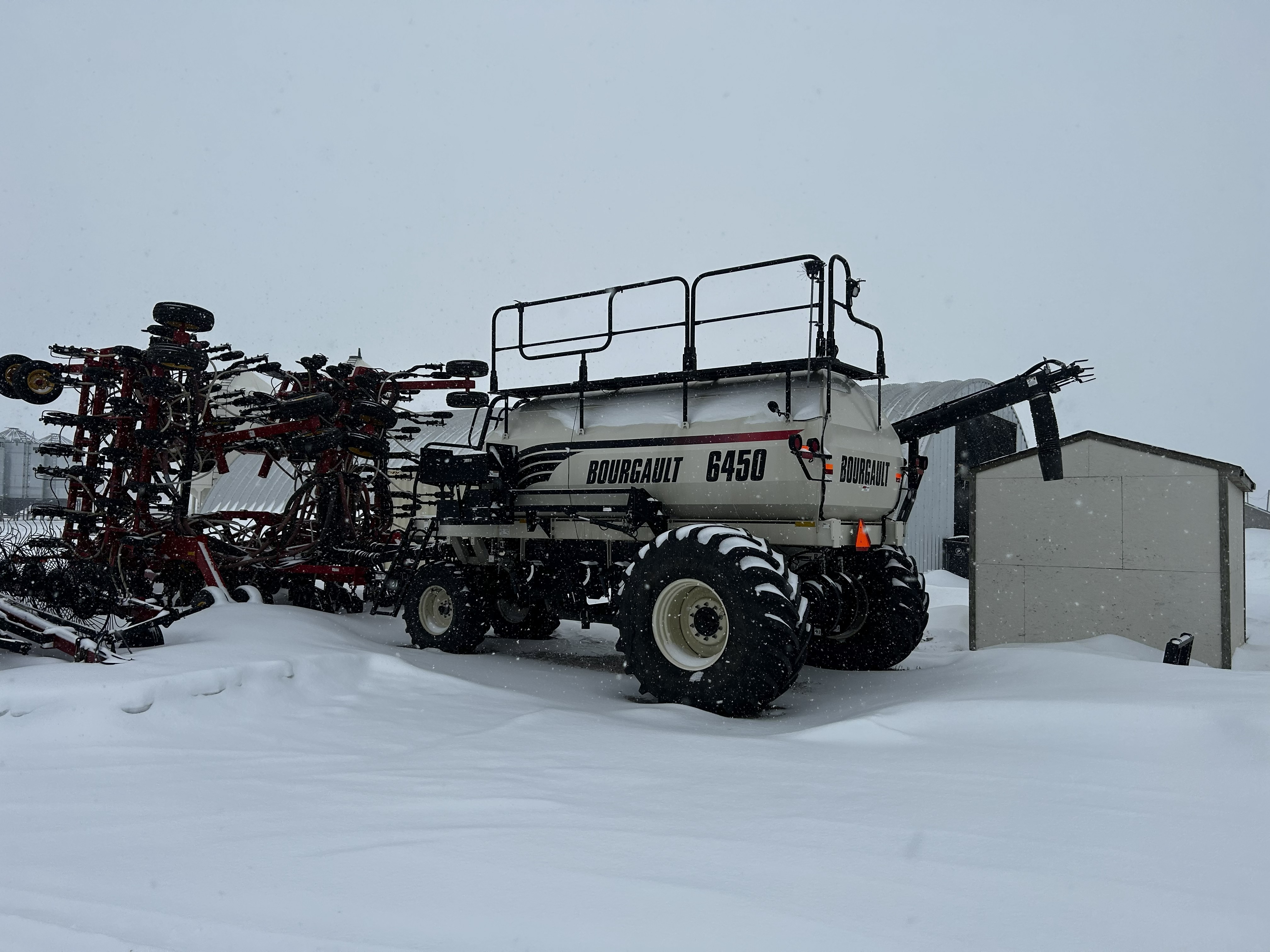 2014 Bourgault 3320-50 & 6450 Air Drill