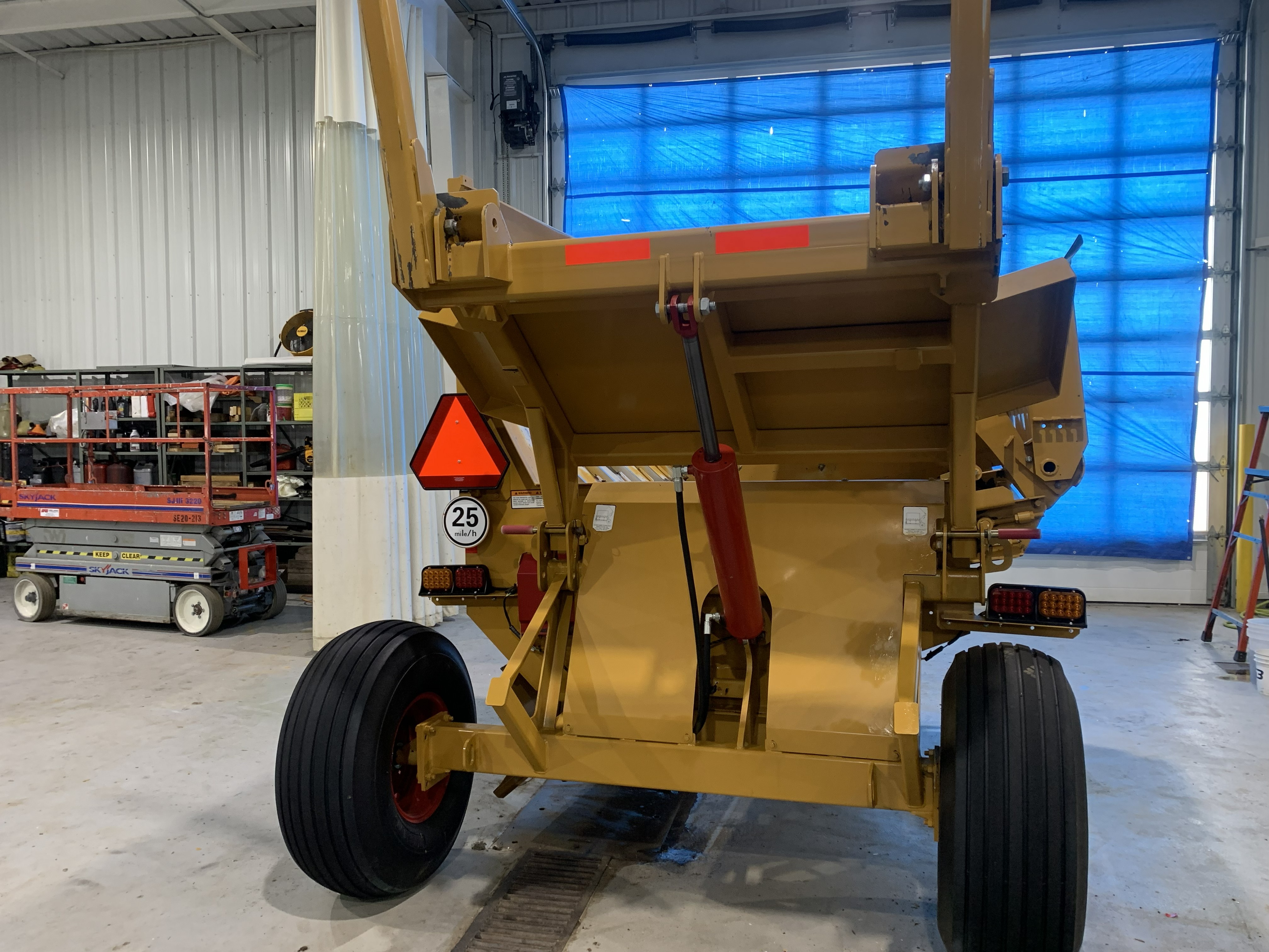 2023 Haybuster 2660 Bale Processor