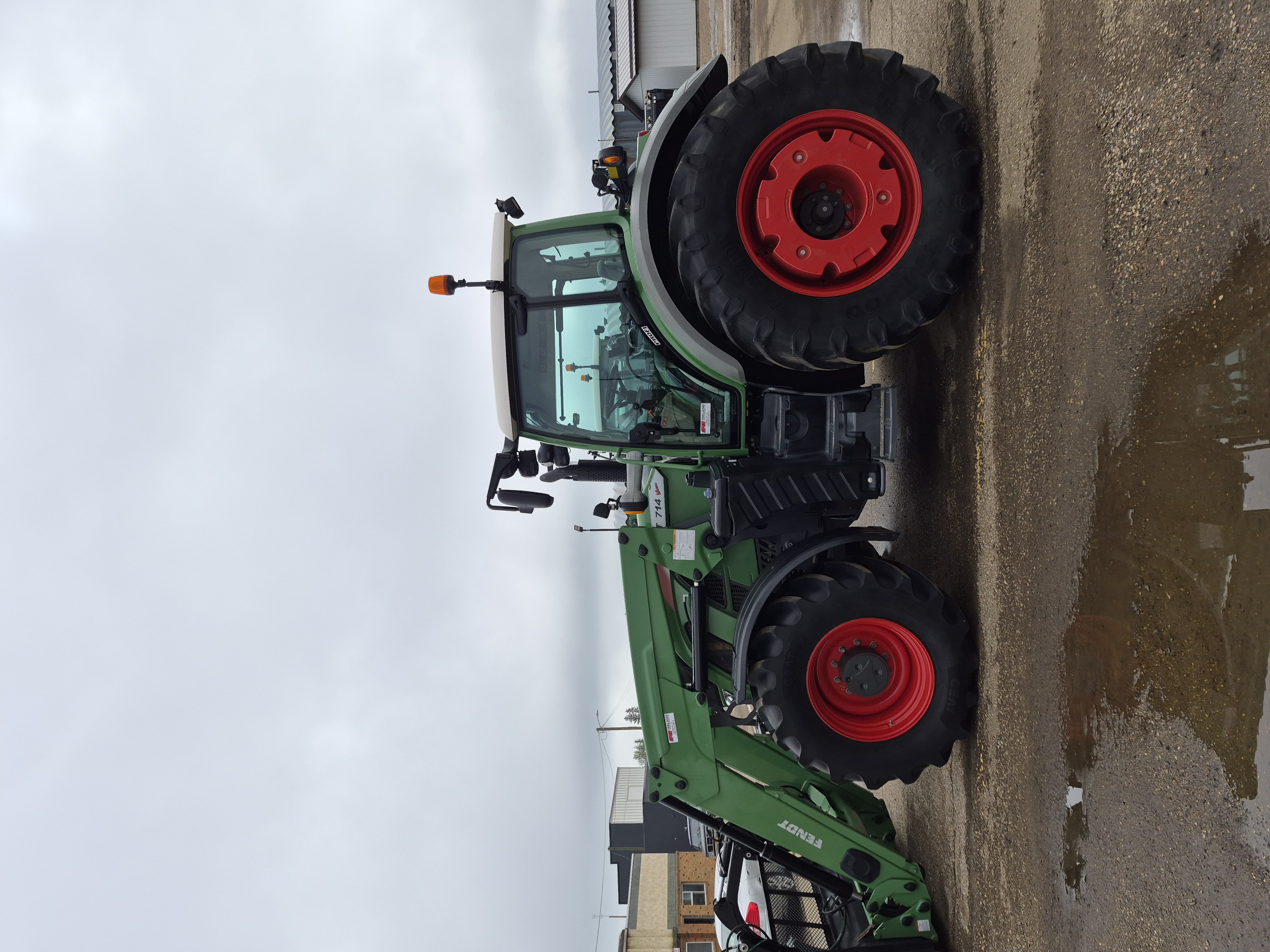 2015 Fendt 714 Tractor
