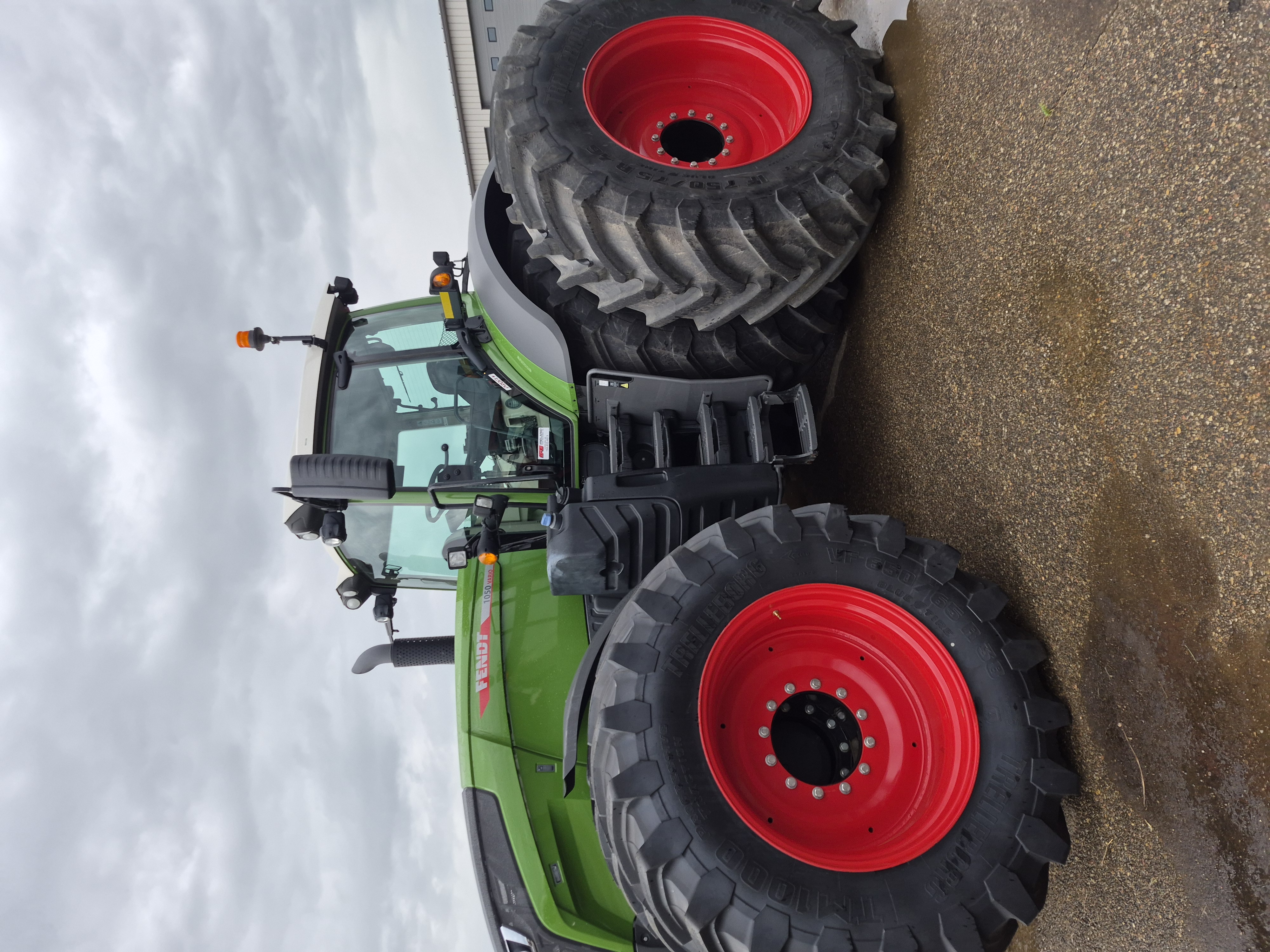 2022 Fendt 1050 Tractor