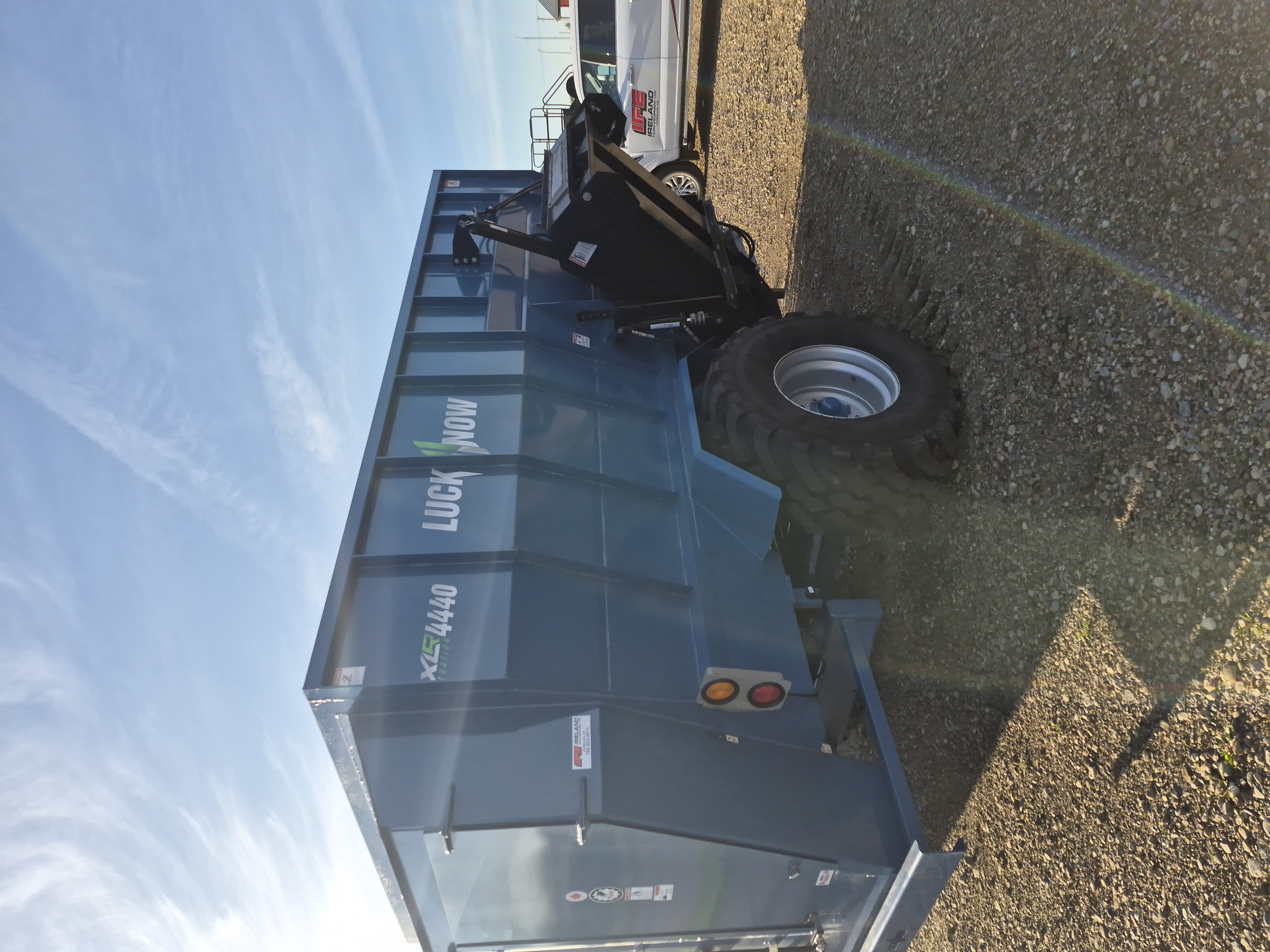 2025 Lucknow 4440 Grain Cart