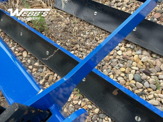 2022 Buhler Farm King YGS72B Scraper