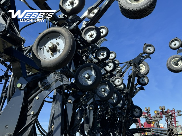 2023 New Holland P2075 Air Drill