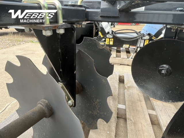 2024 Buhler Farm King Y505TDPC Disk
