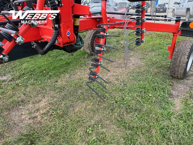 2024 Kuhn GA7501+ Rake