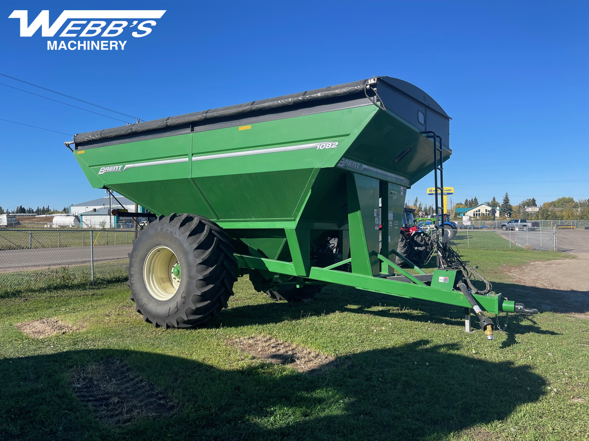 2015 Brent 1082 Grain Cart