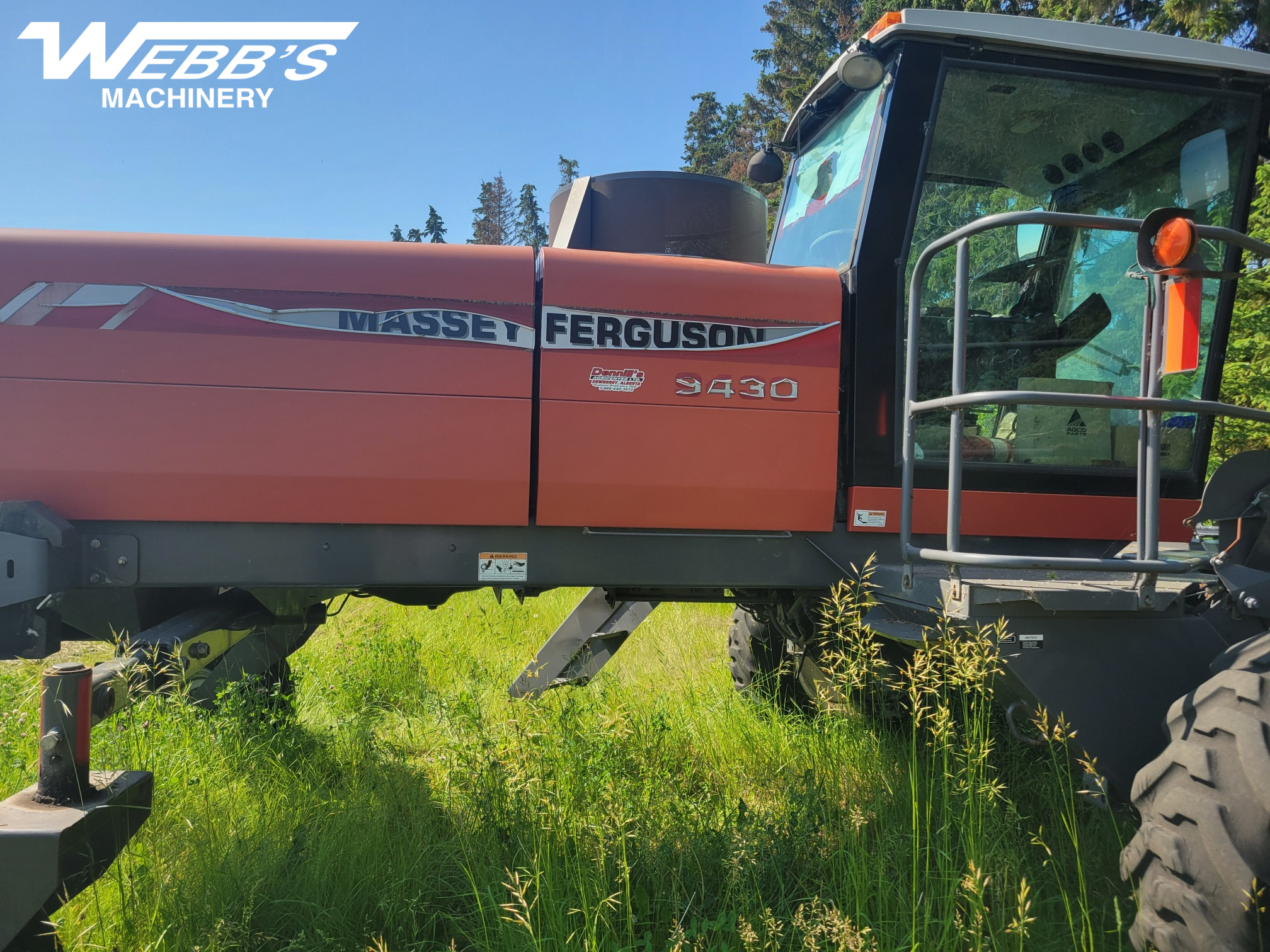 2007 Massey Ferguson 9430 Windrower