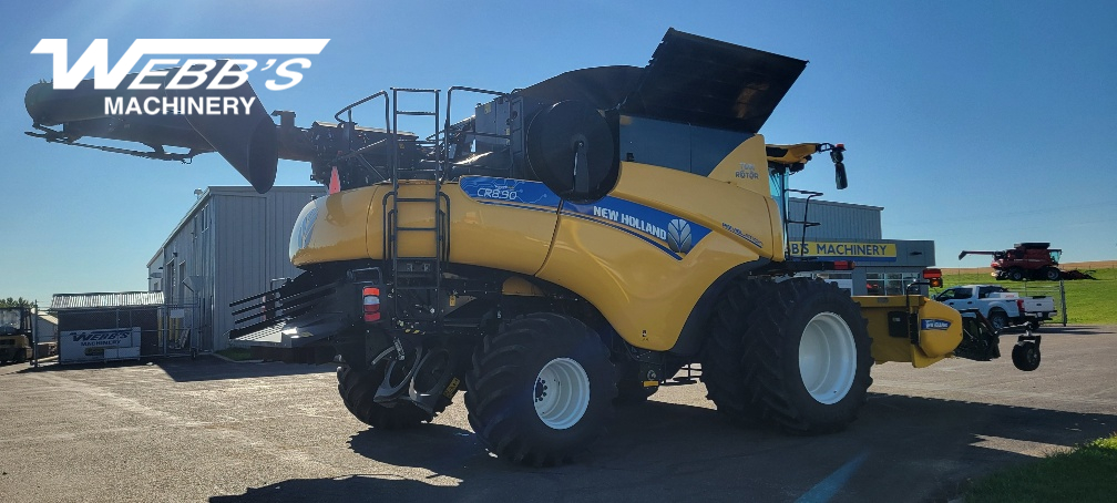 2019 New Holland CR8.90 Combine