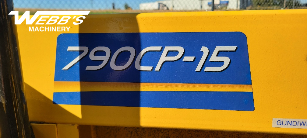 2019 New Holland CR8.90 Combine