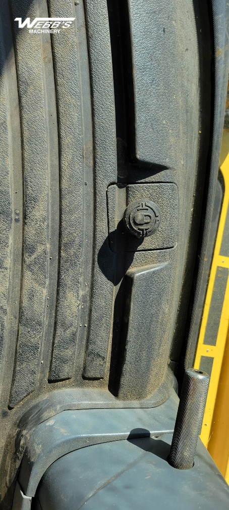 2019 New Holland CR8.90 Combine