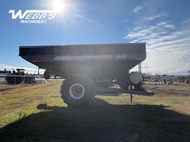 2025 Demco 1500 Grain Cart