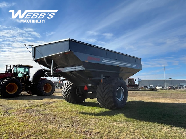 2025 Demco 1500 Grain Cart