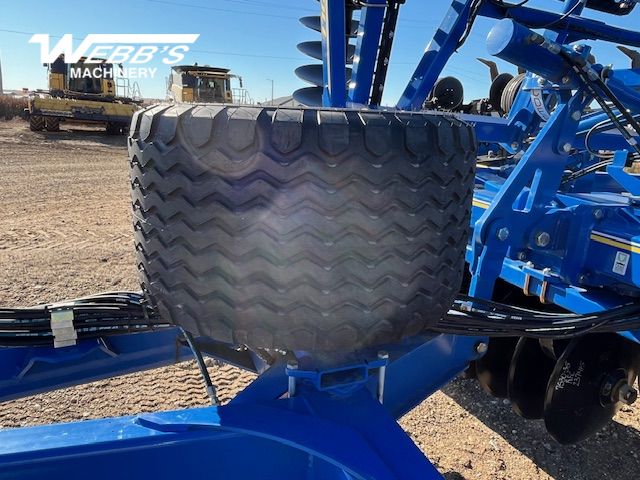 2025 Landoll 7530-35 Vertical Tillage