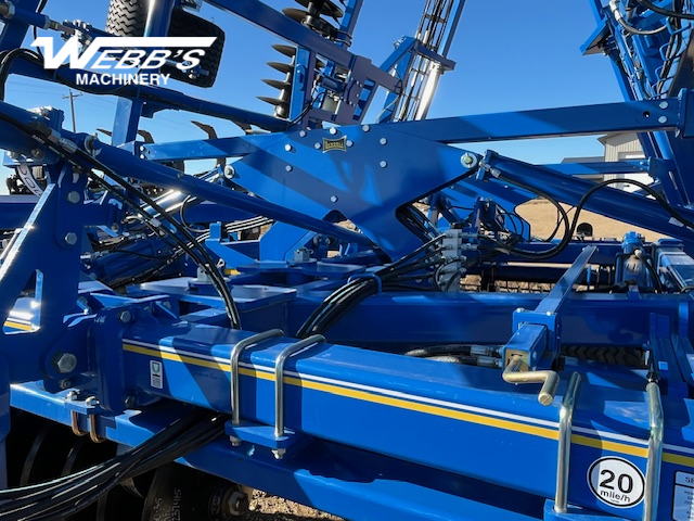 2025 Landoll 7530-35 Vertical Tillage