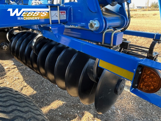 2025 Landoll 7530-35 Vertical Tillage