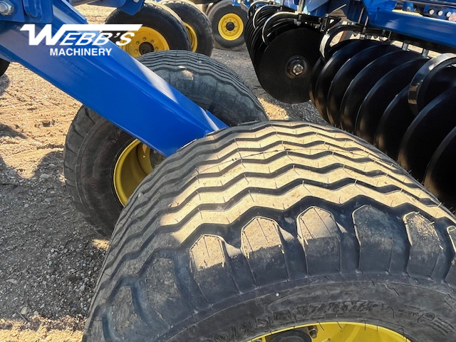 2025 Landoll 7530-35 Vertical Tillage