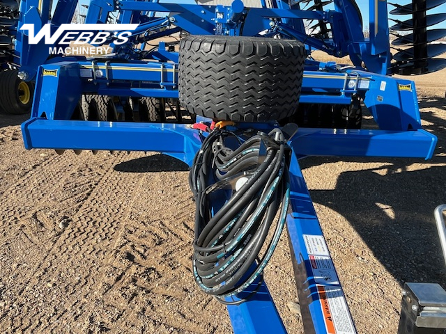 2025 Landoll 7530-35 Vertical Tillage